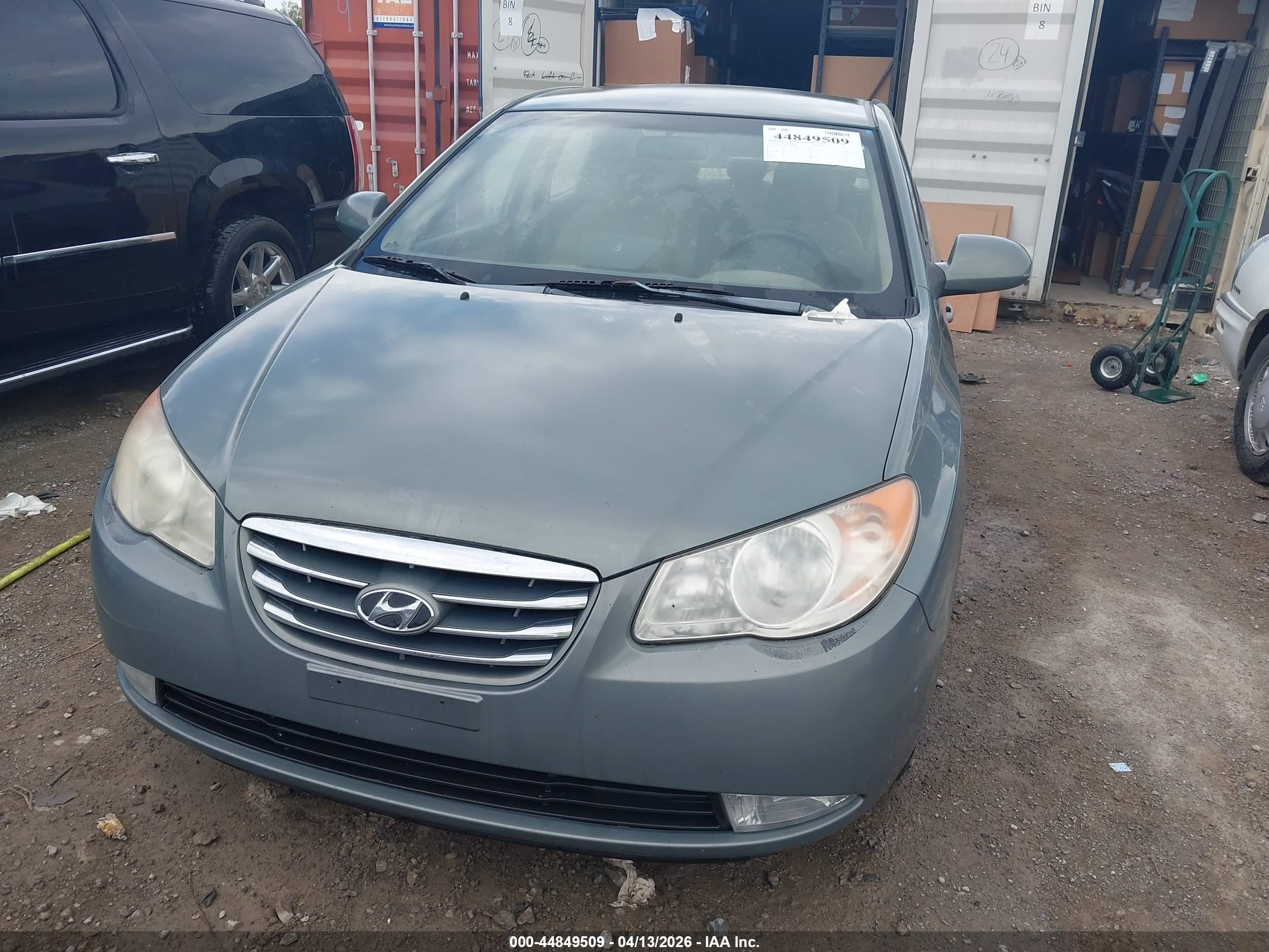 HYUNDAI ELANTRA image 6