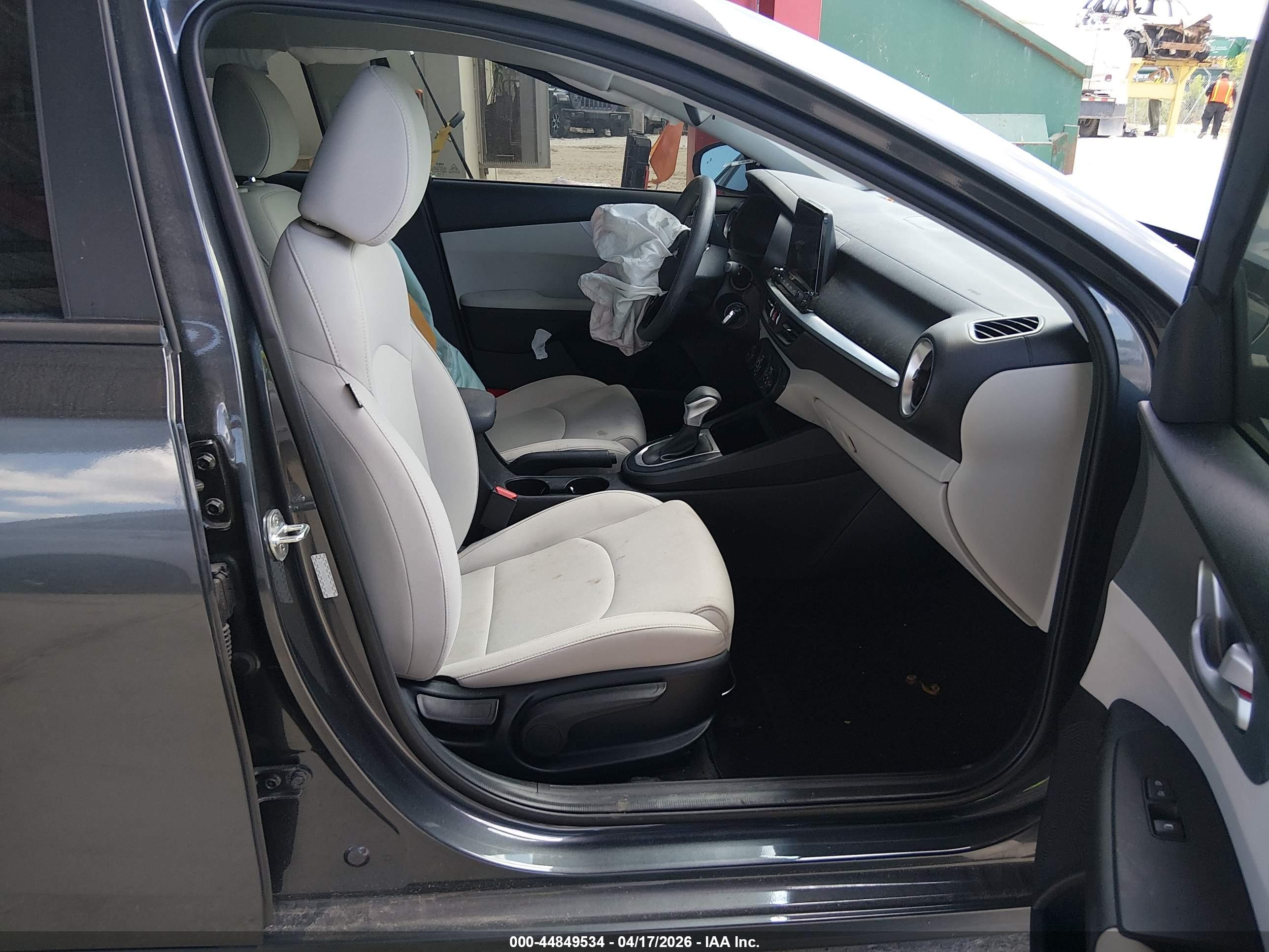 KIA FORTE image 5