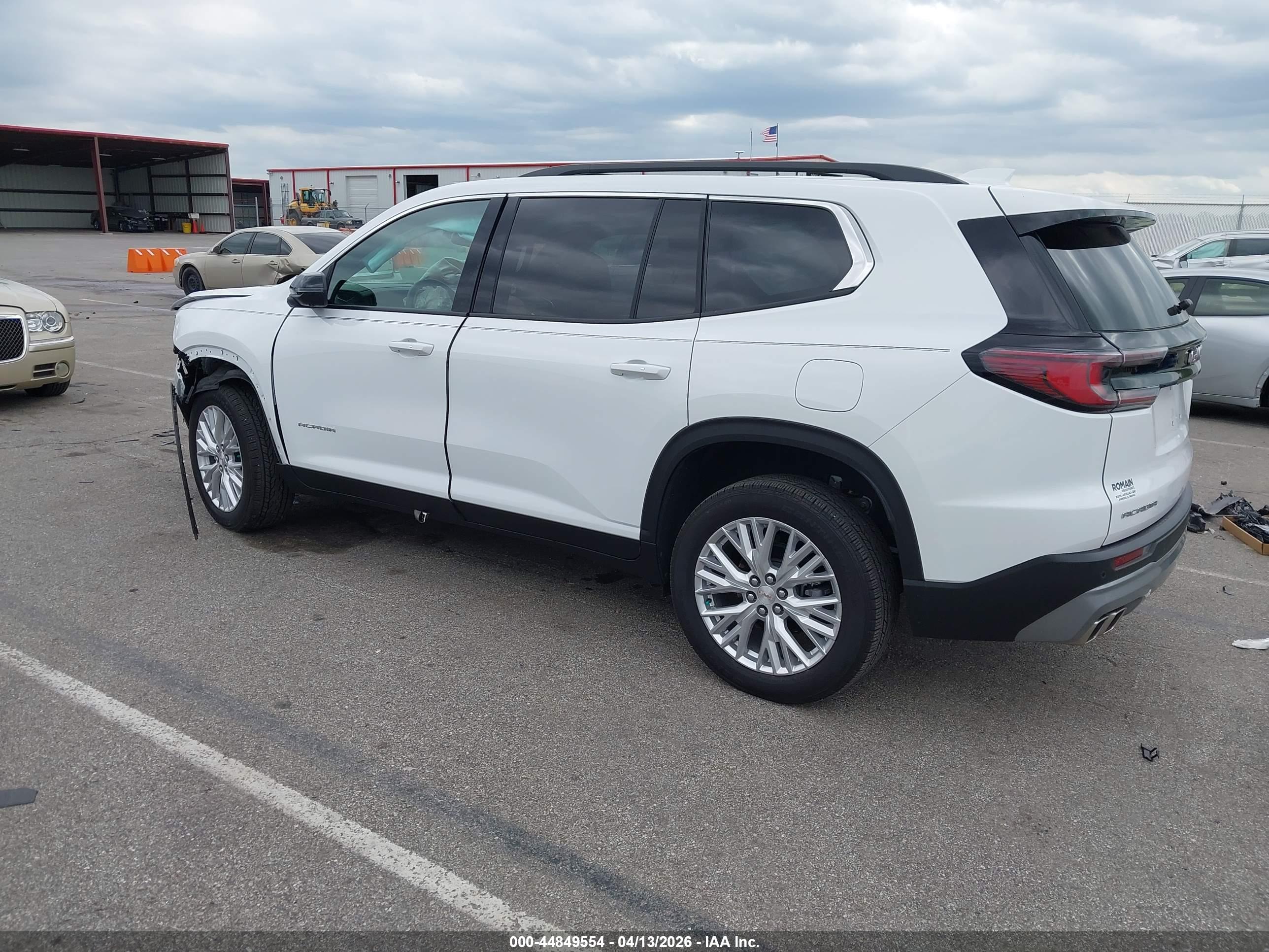 GMC ACADIA image 3