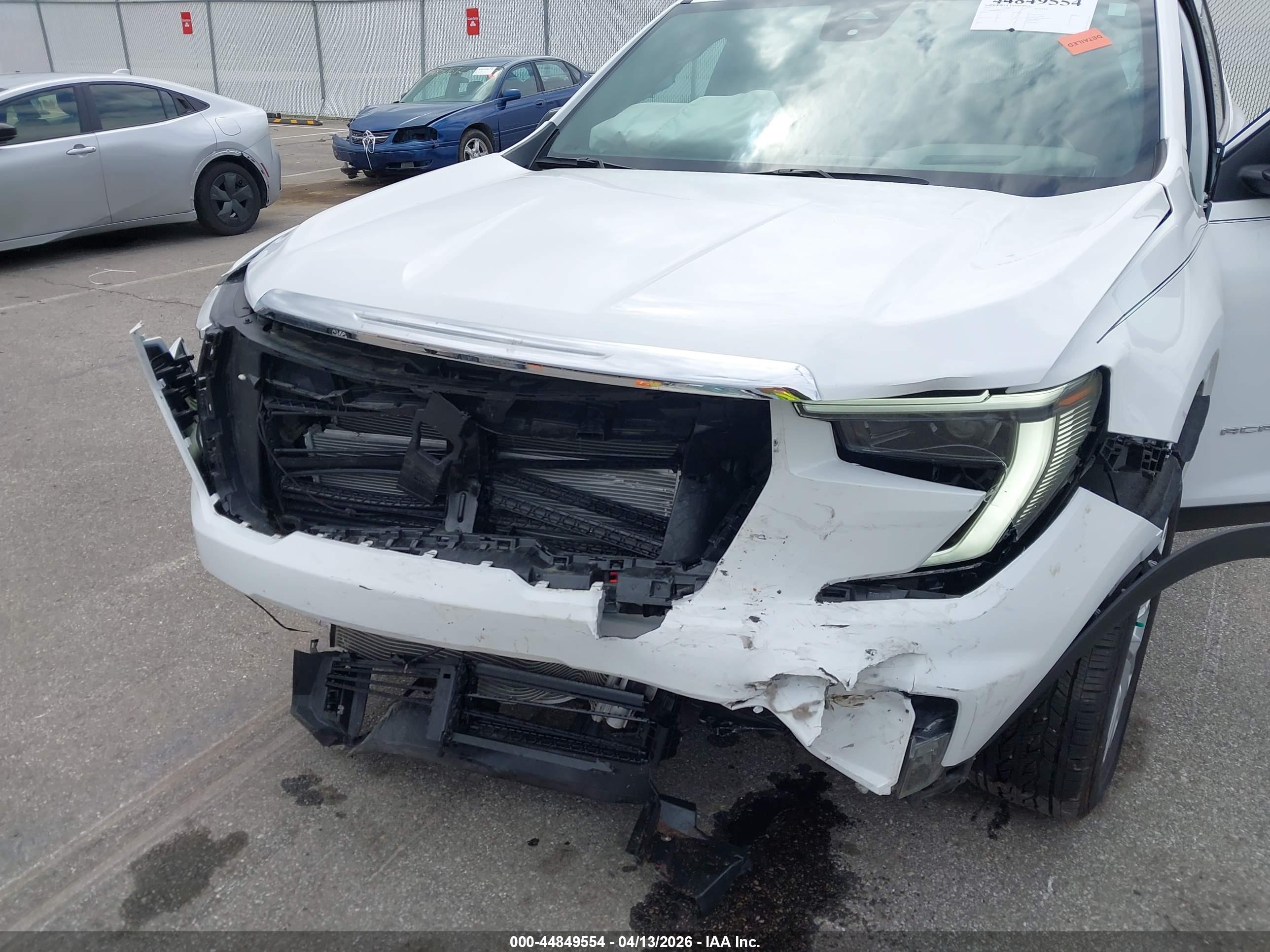 GMC ACADIA image 6