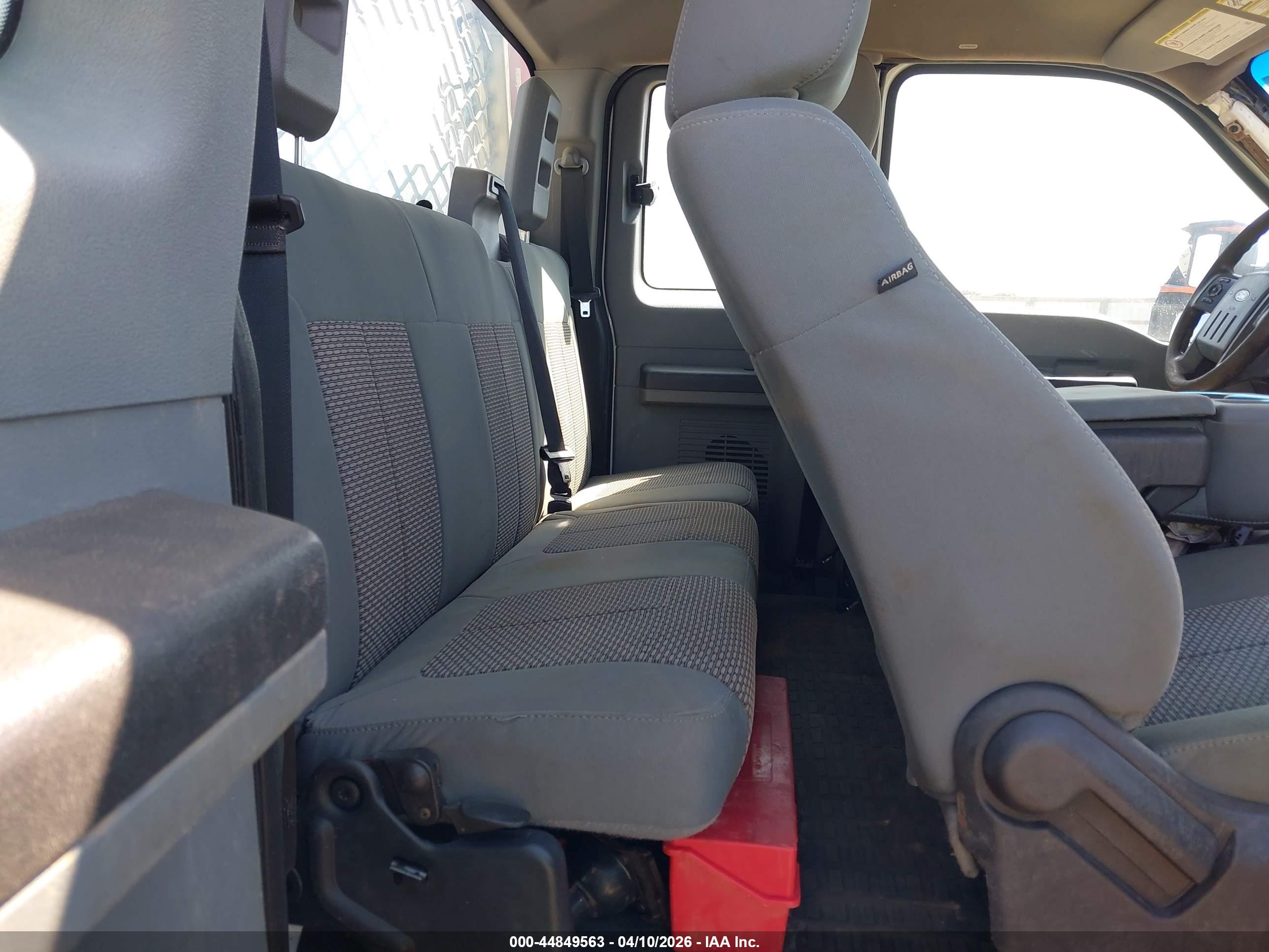 FORD F-250 image 8
