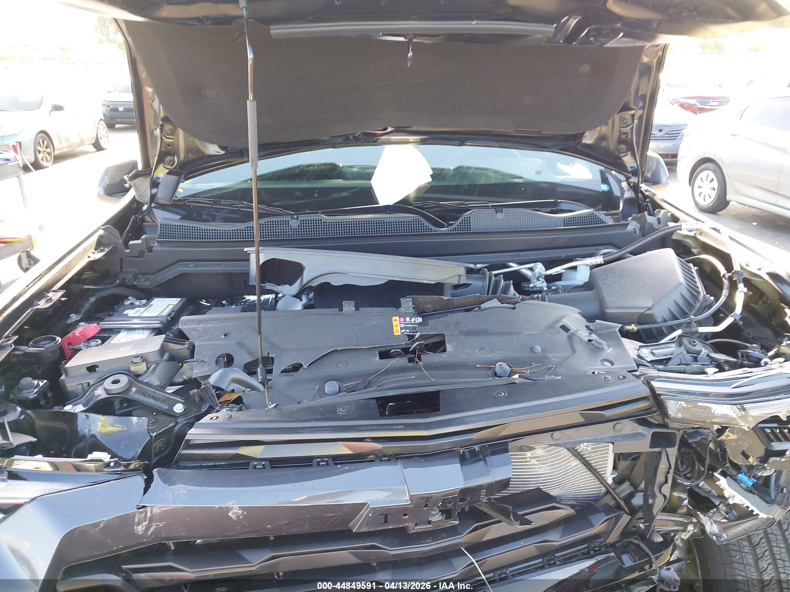 CHEVROLET COLORADO image 10