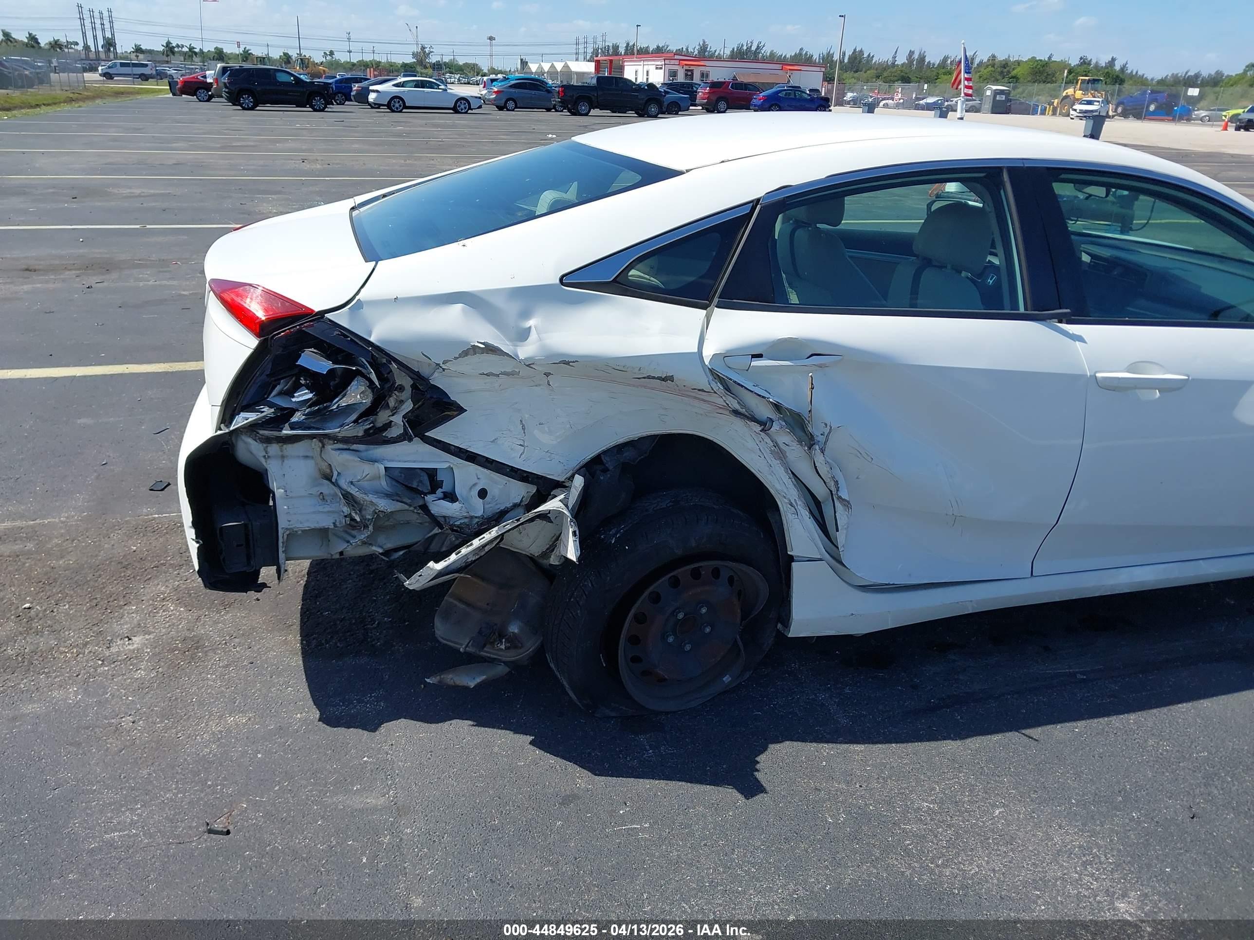 HONDA CIVIC image 6