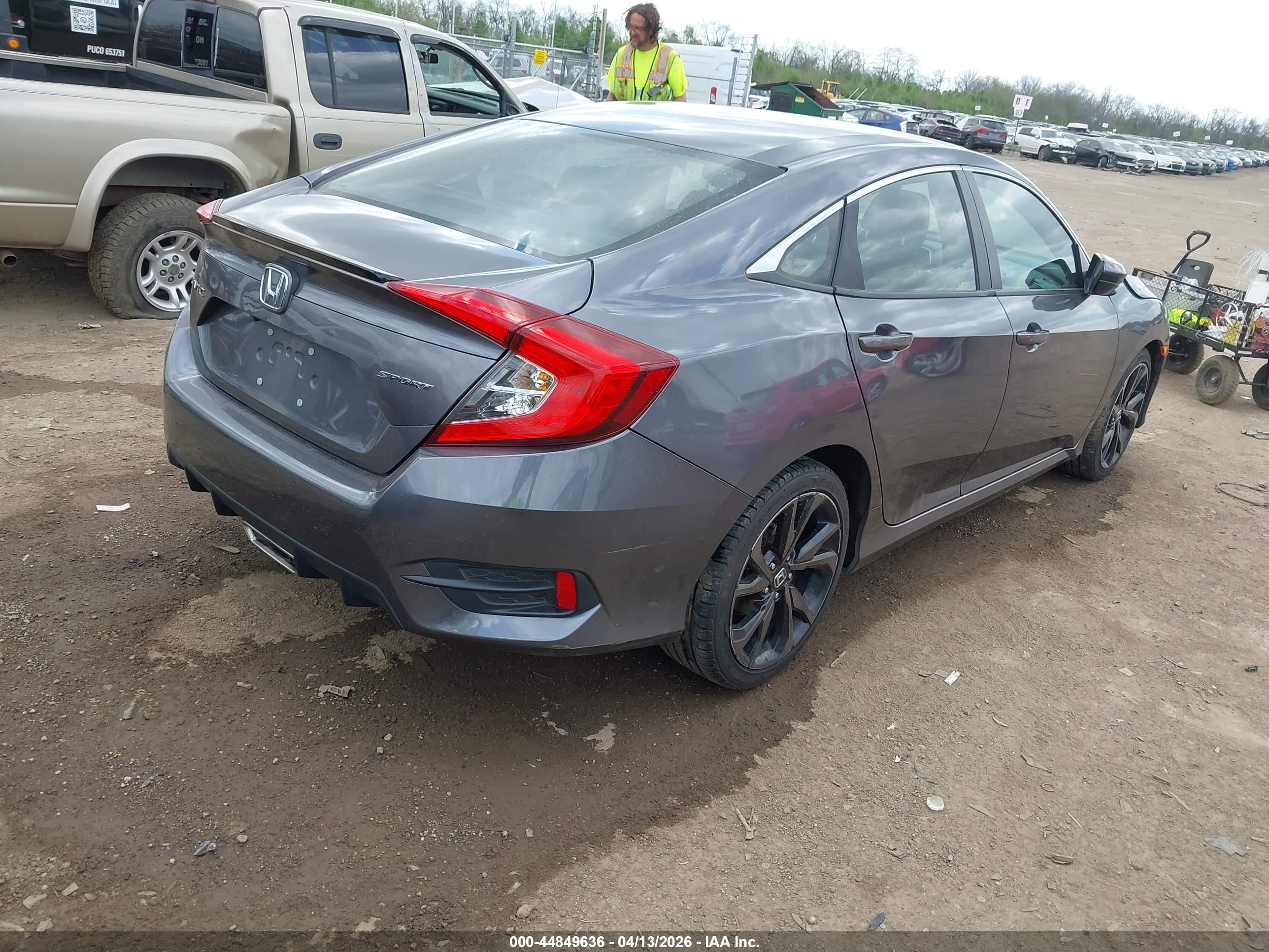 HONDA CIVIC image 4