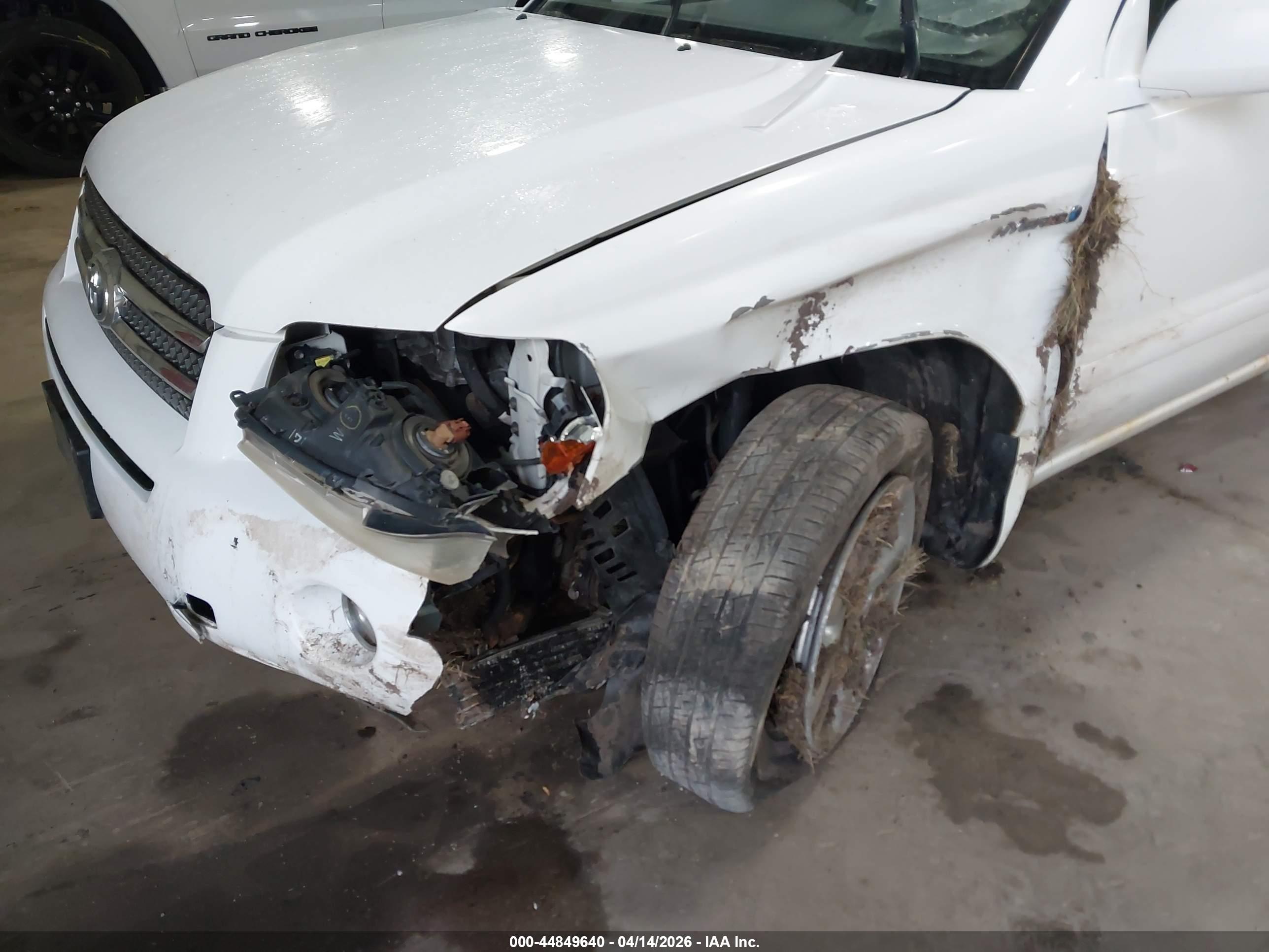 TOYOTA HIGHLANDER image 6