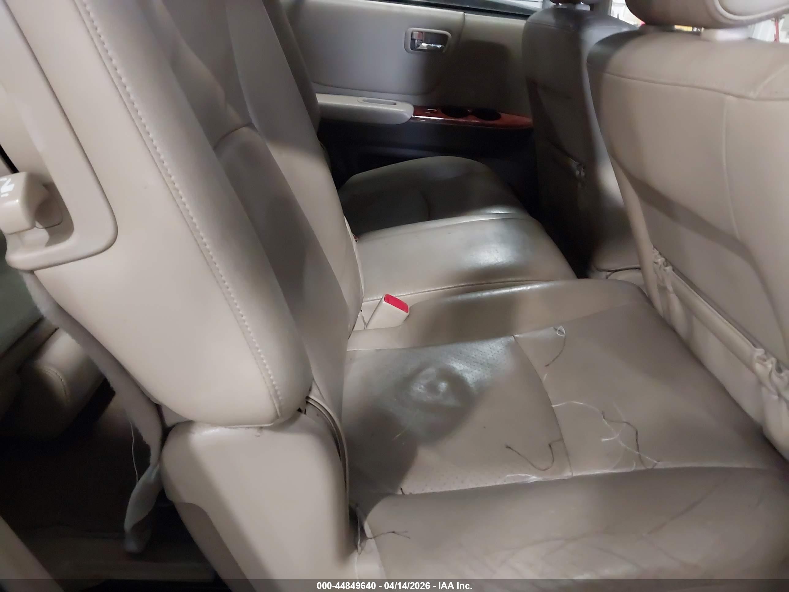 TOYOTA HIGHLANDER image 8