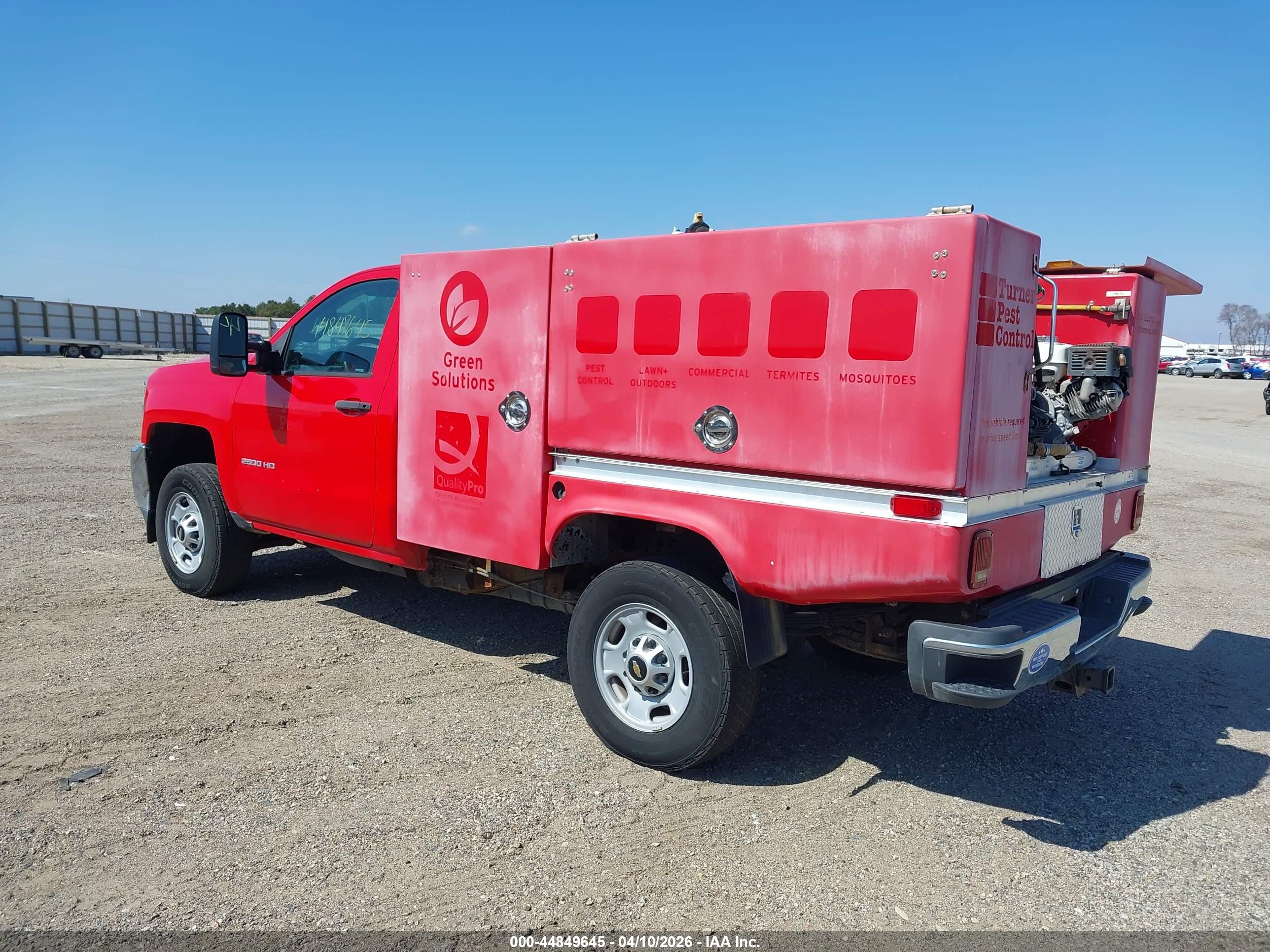 CHEVROLET SILVERADO image 3