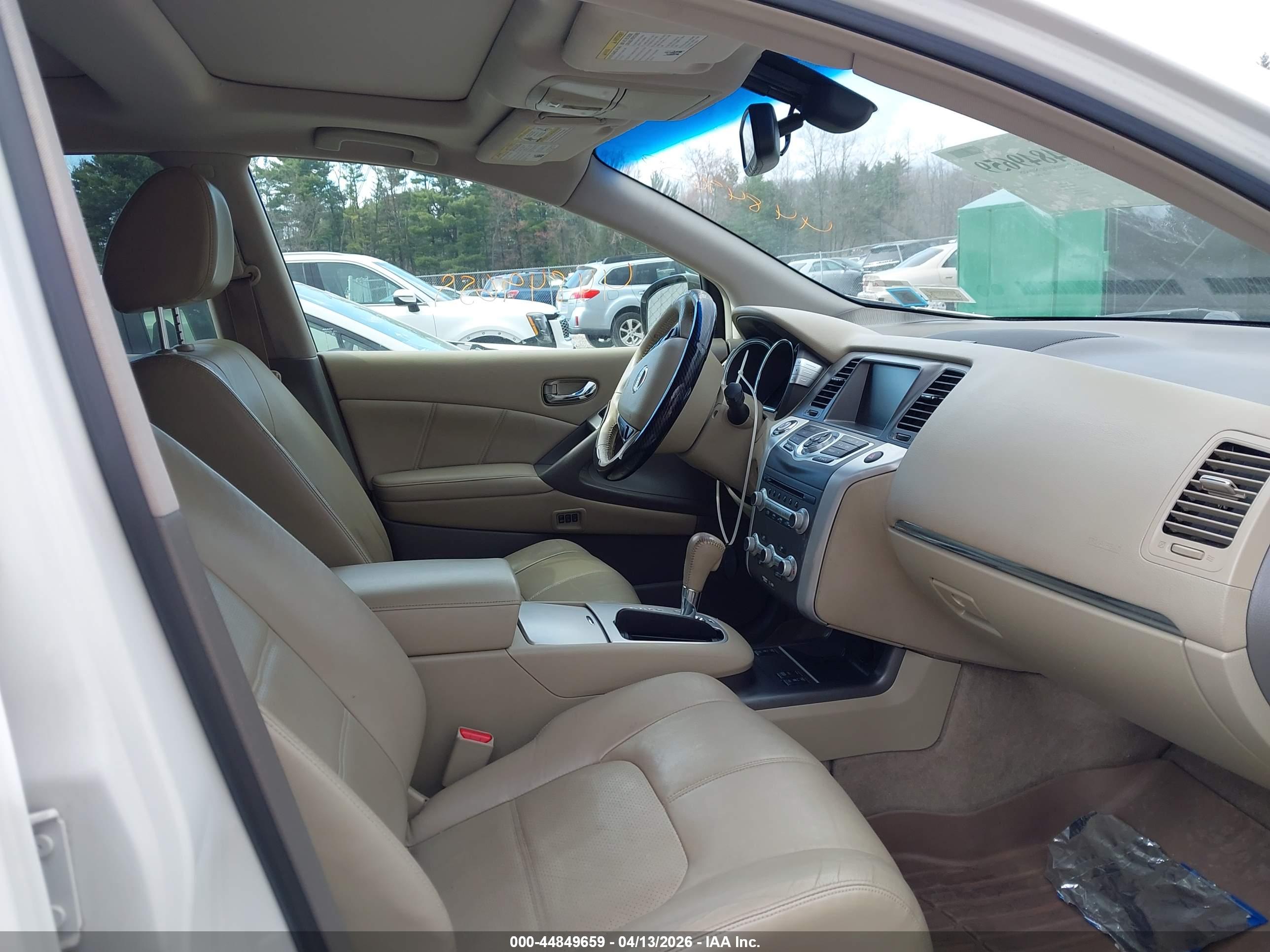 NISSAN MURANO image 5