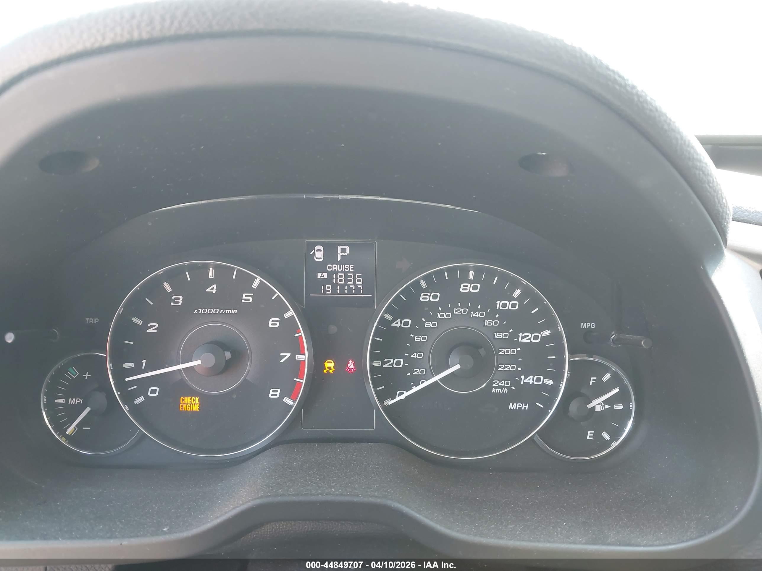 SUBARU OUTBACK image 7