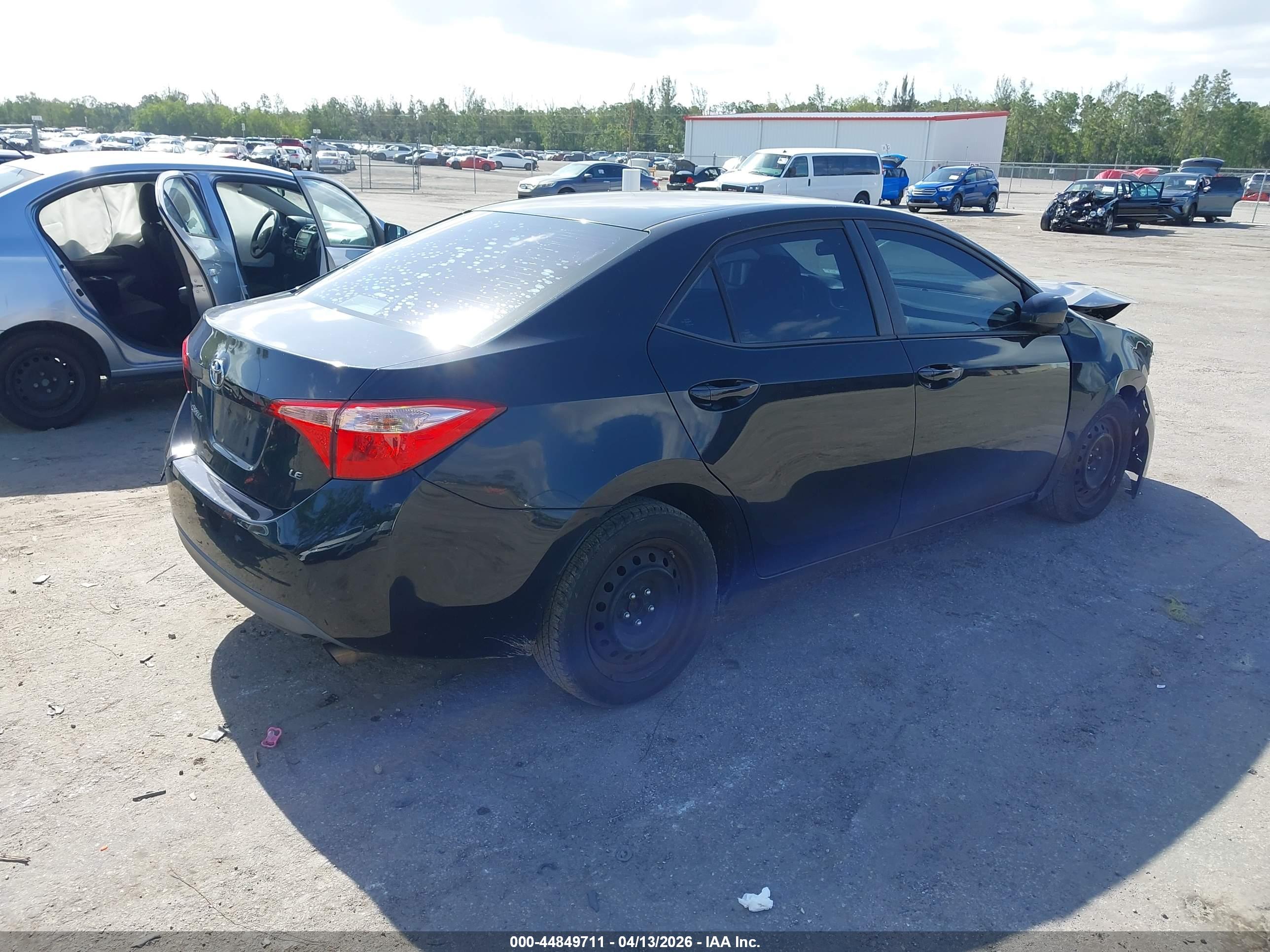 TOYOTA COROLLA image 4