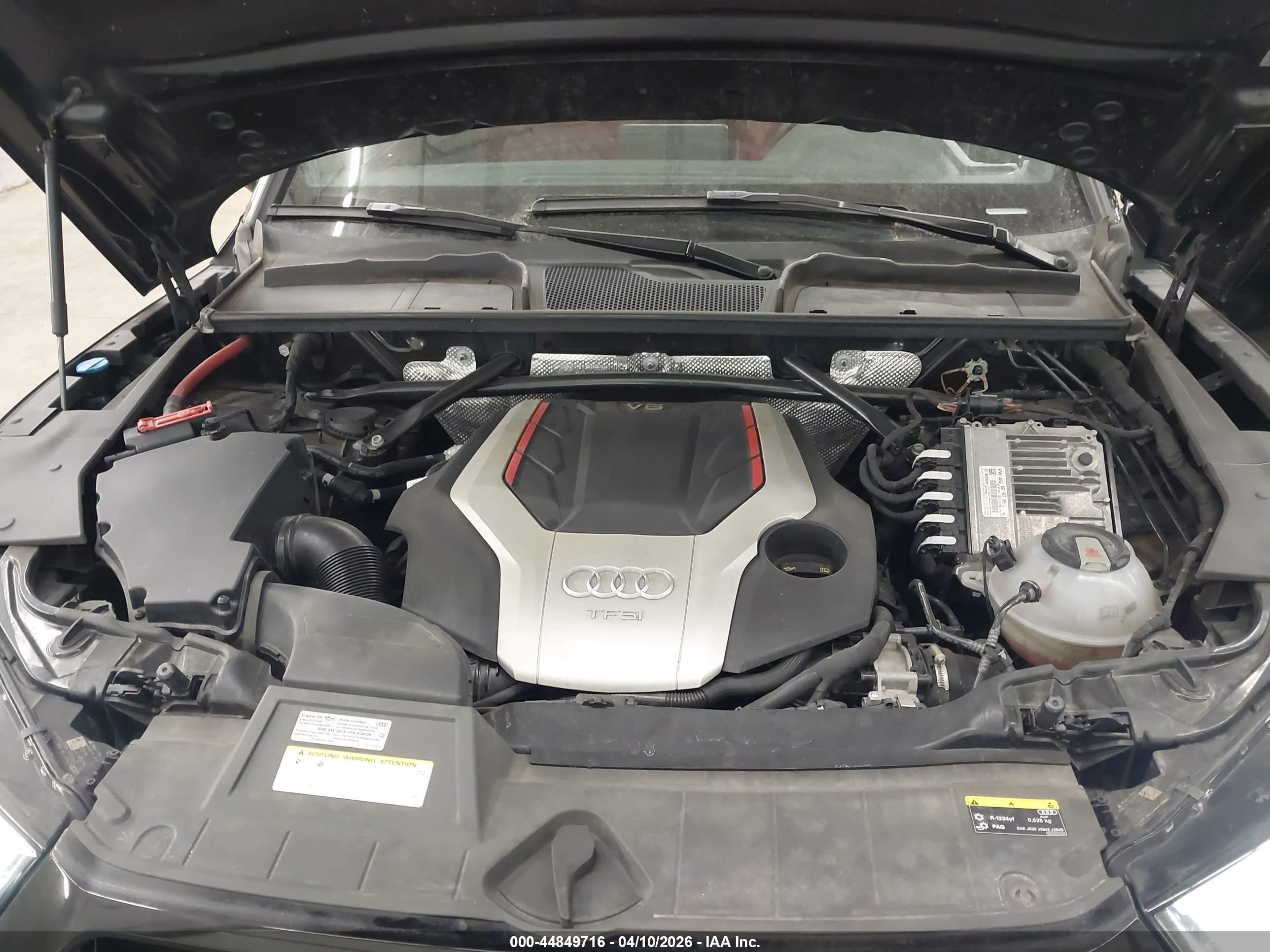 AUDI SQ5 image 10