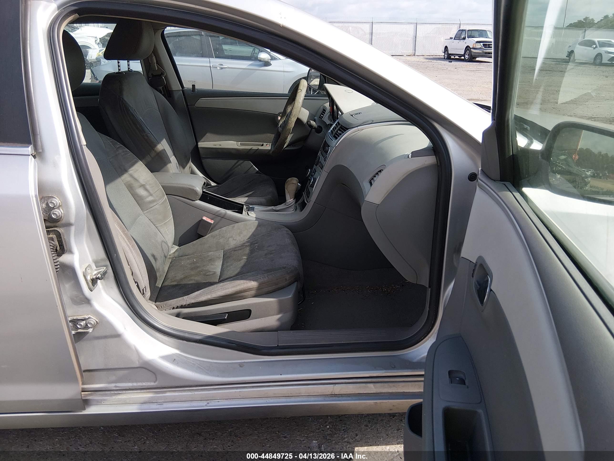 CHEVROLET MALIBU image 5