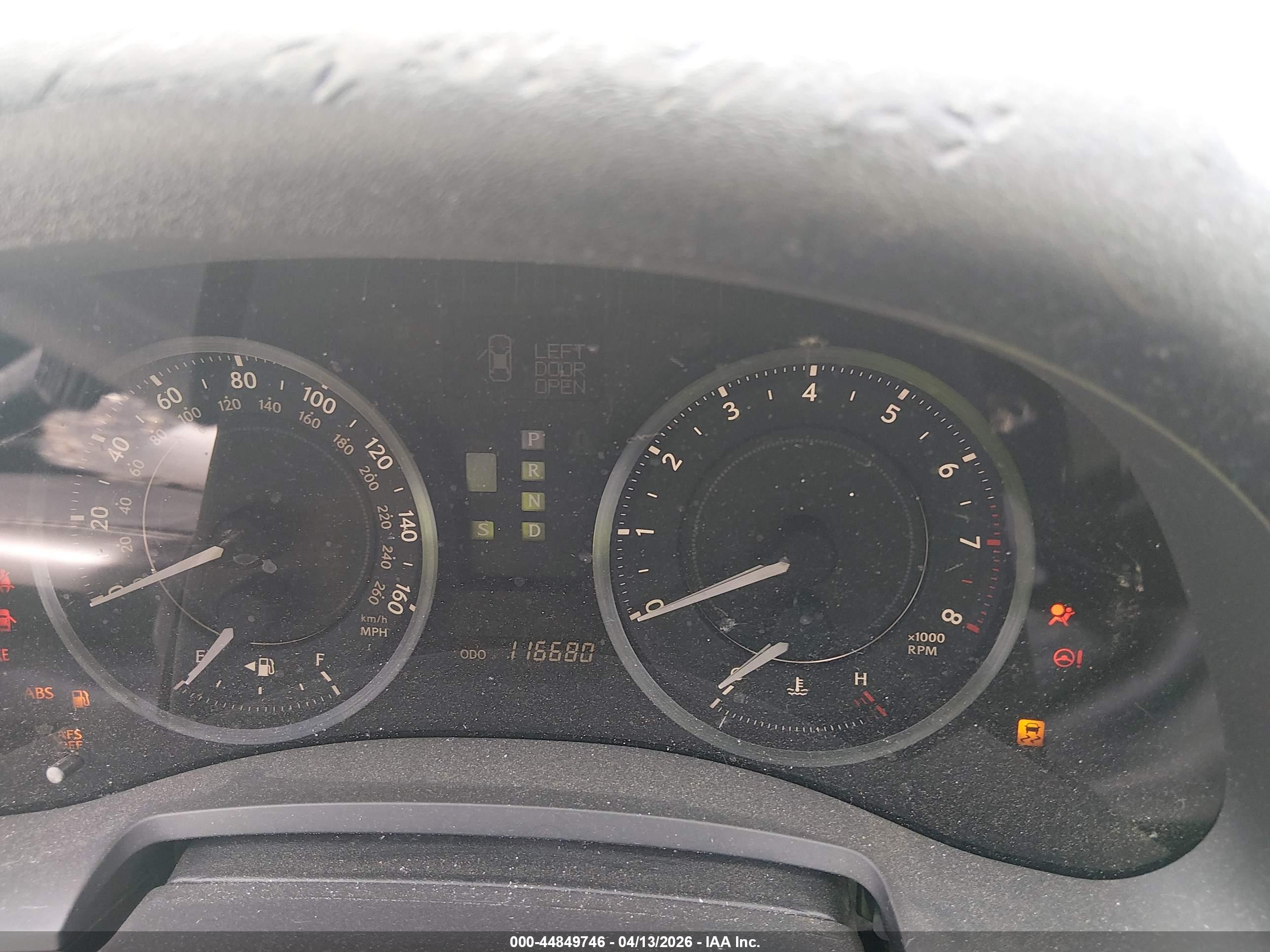 LEXUS IS image 7