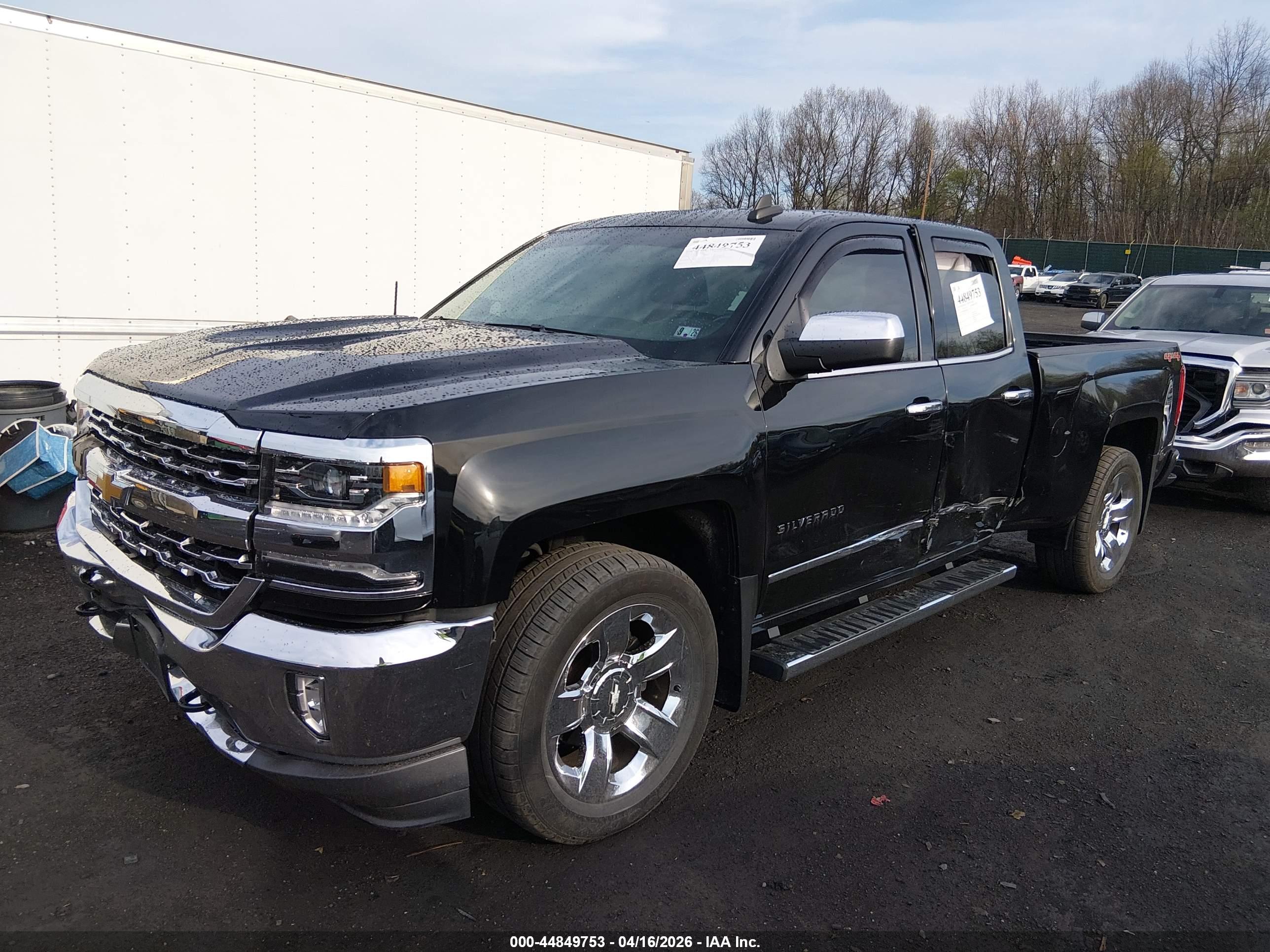 CHEVROLET SILVERADO image 2
