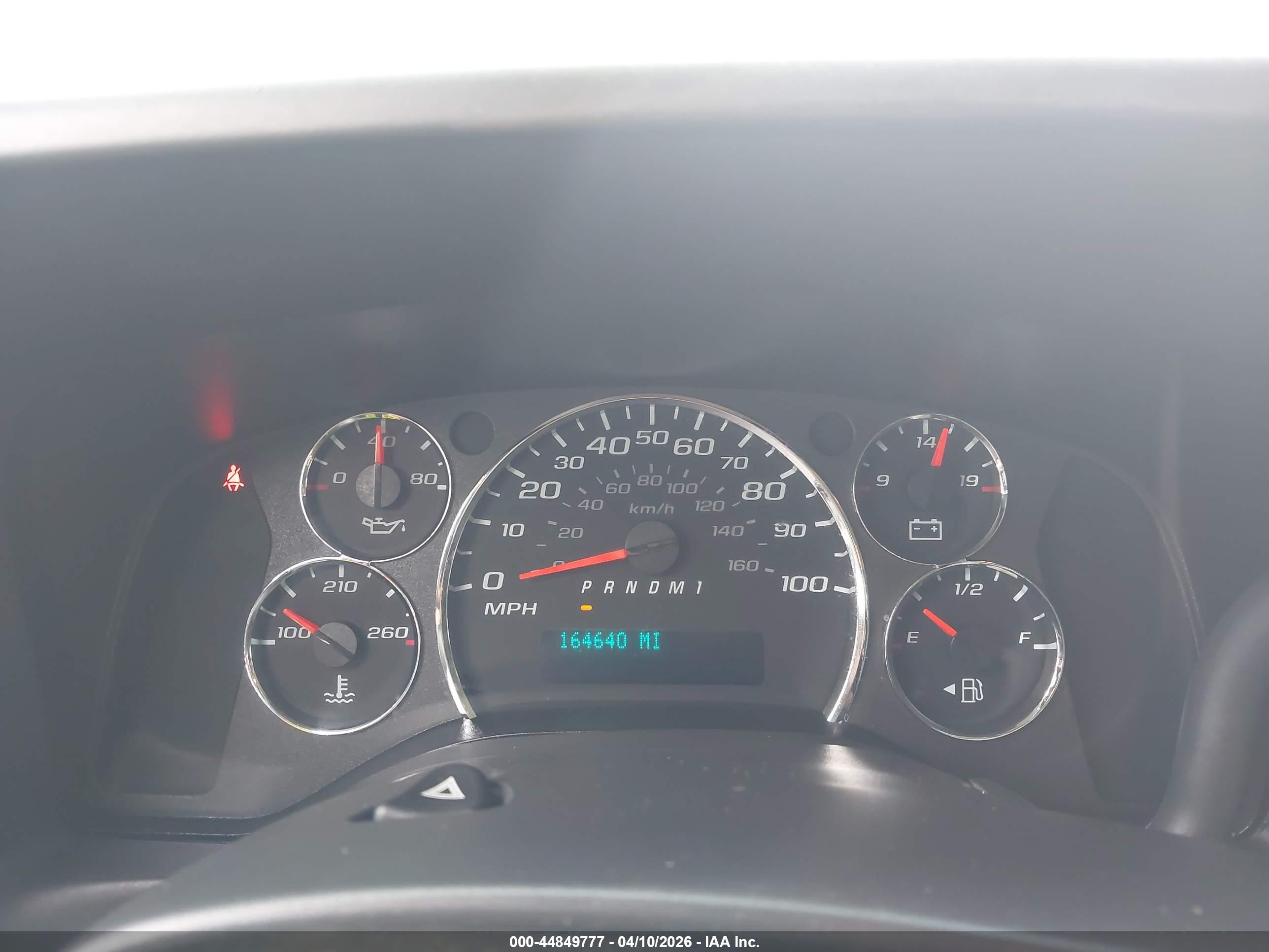 CHEVROLET EXPRESS image 7