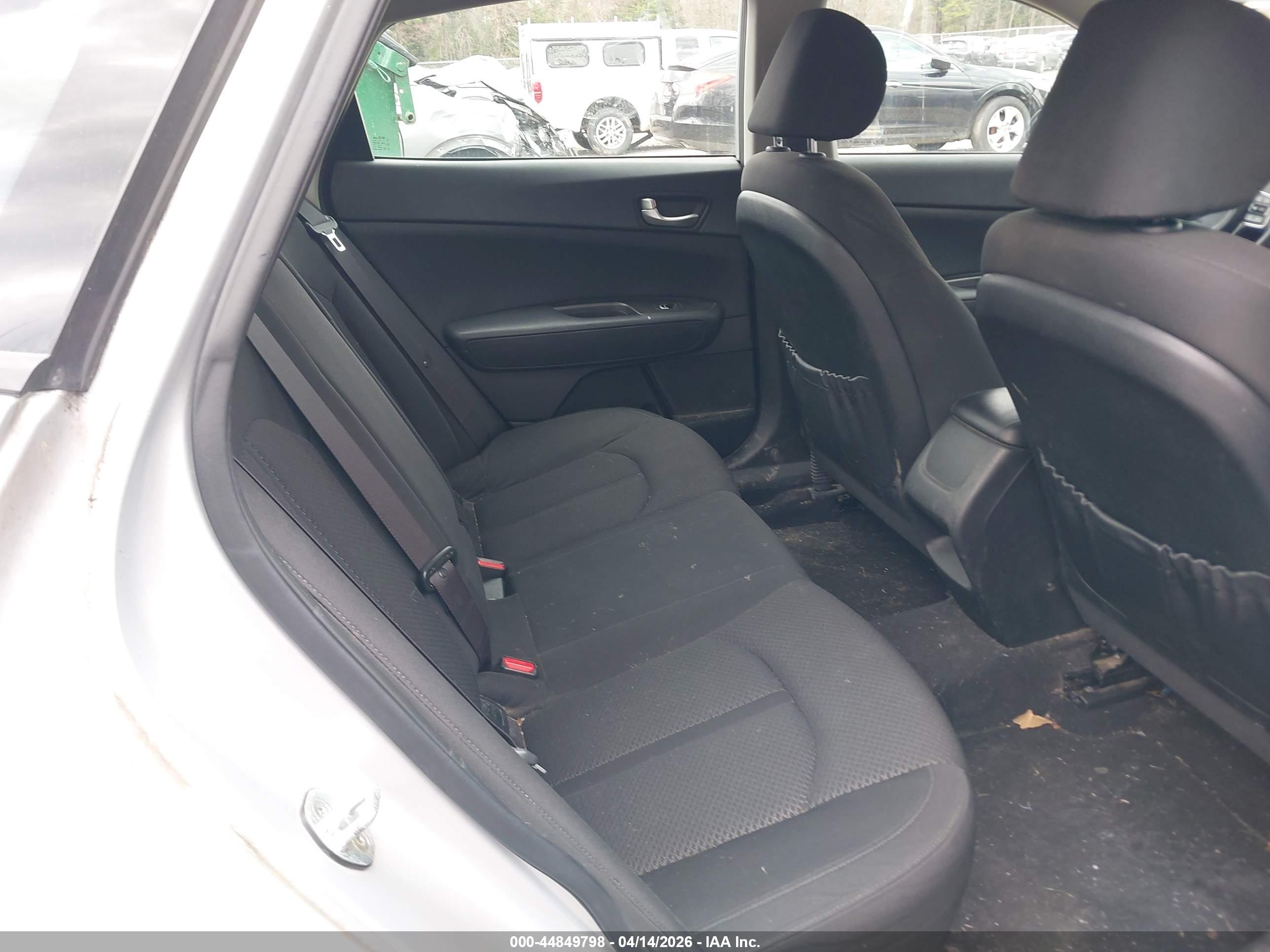 KIA OPTIMA image 8