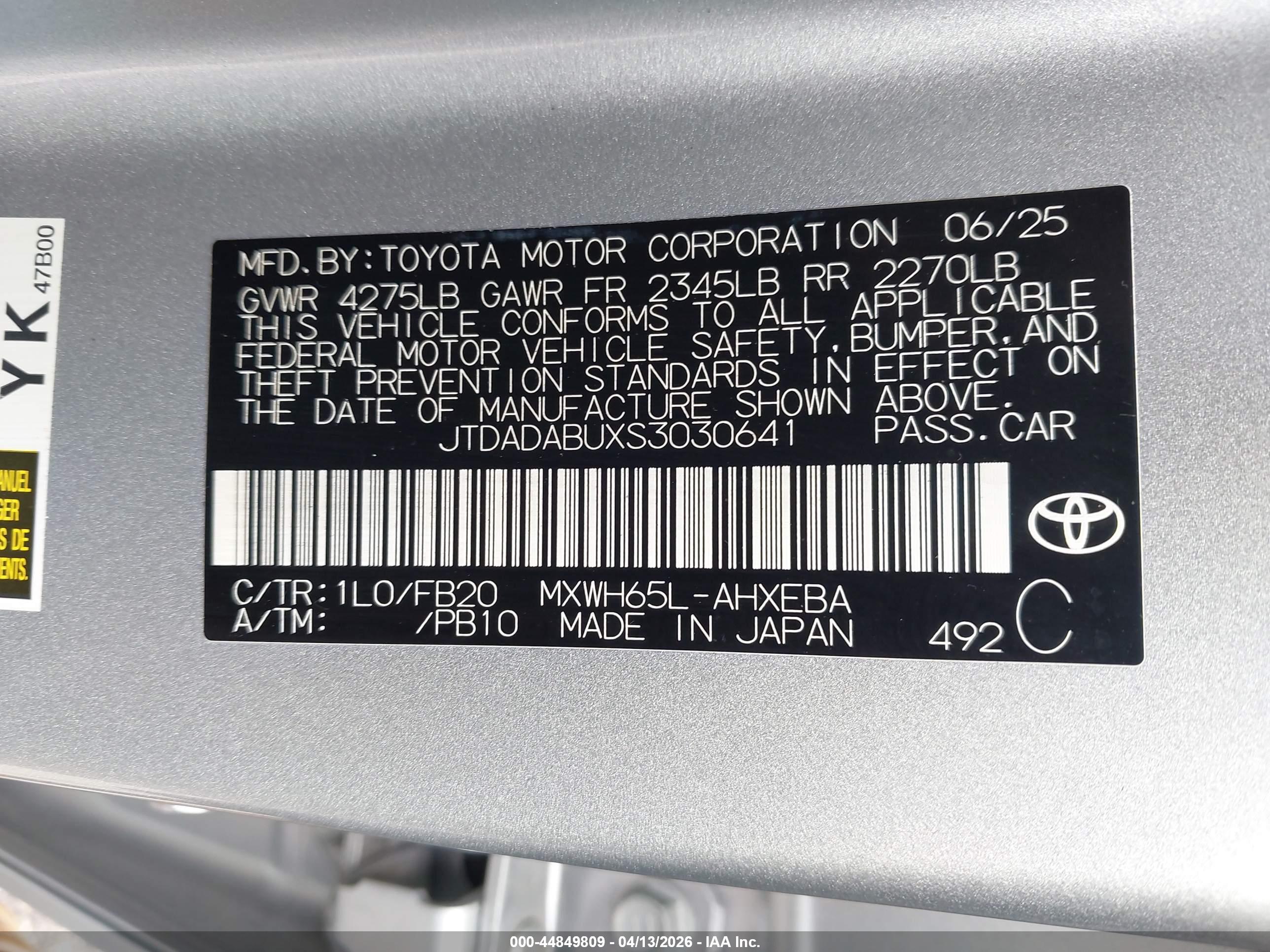 TOYOTA PRIUS image 9