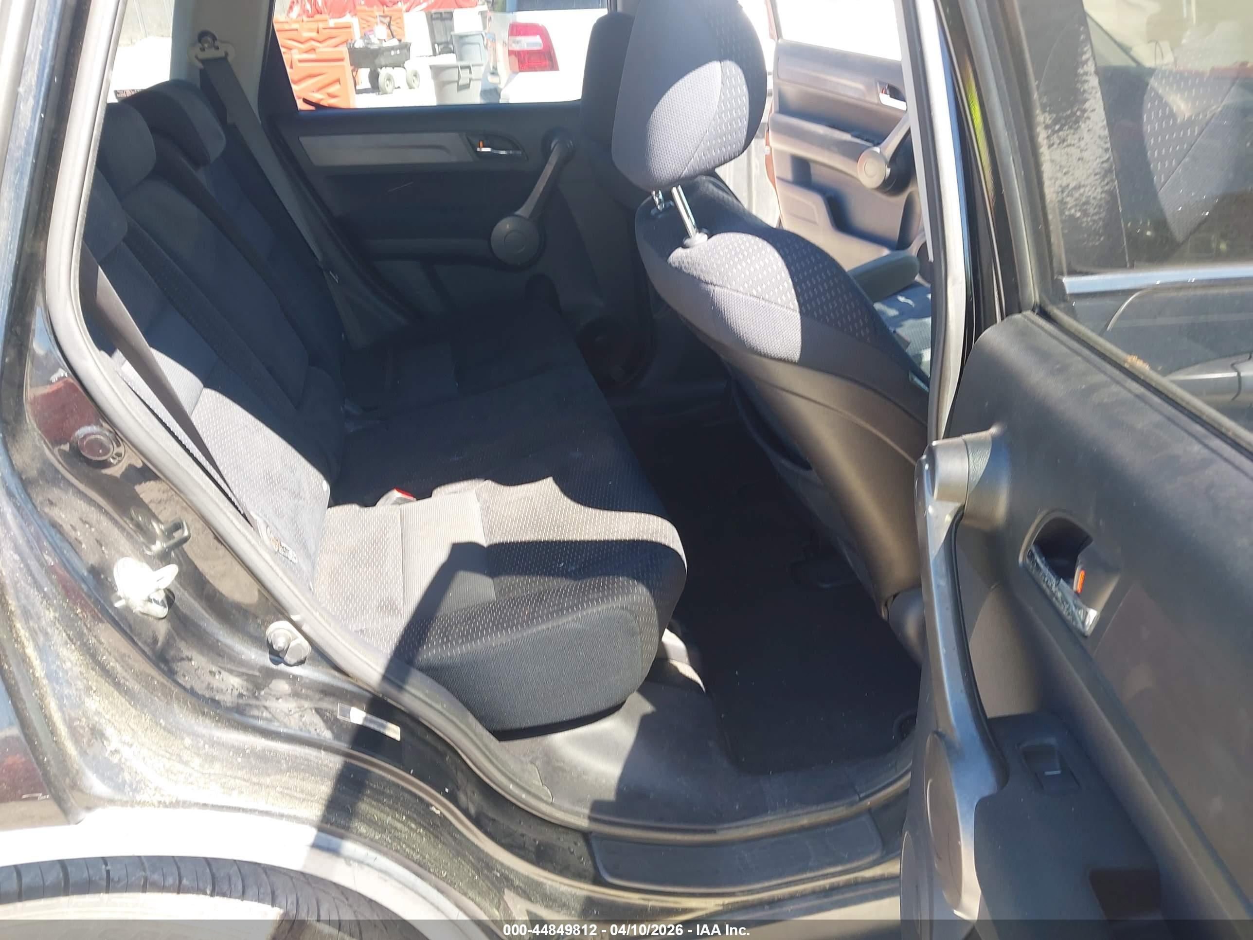 HONDA CR-V image 8