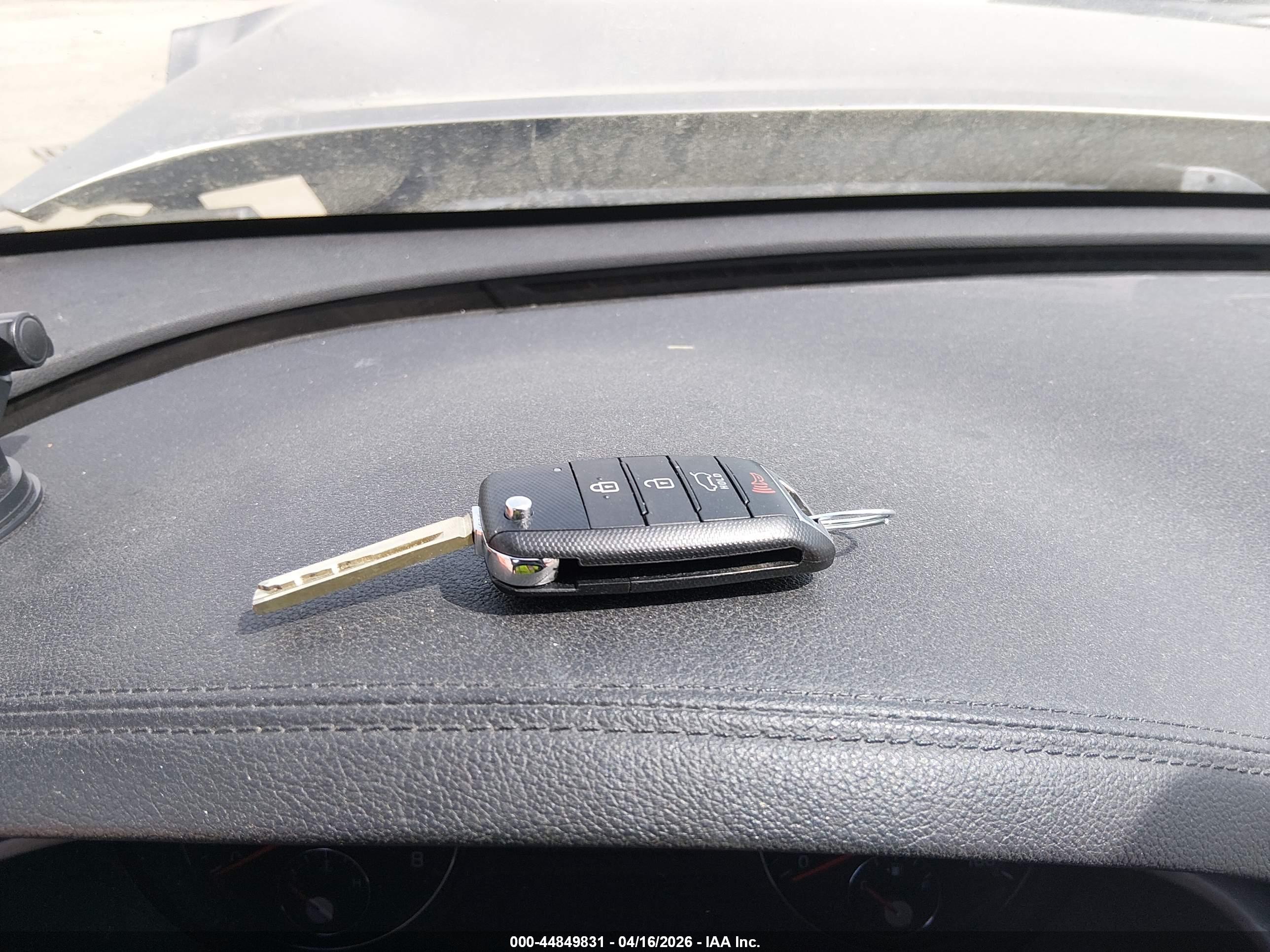 KIA SORENTO image 11