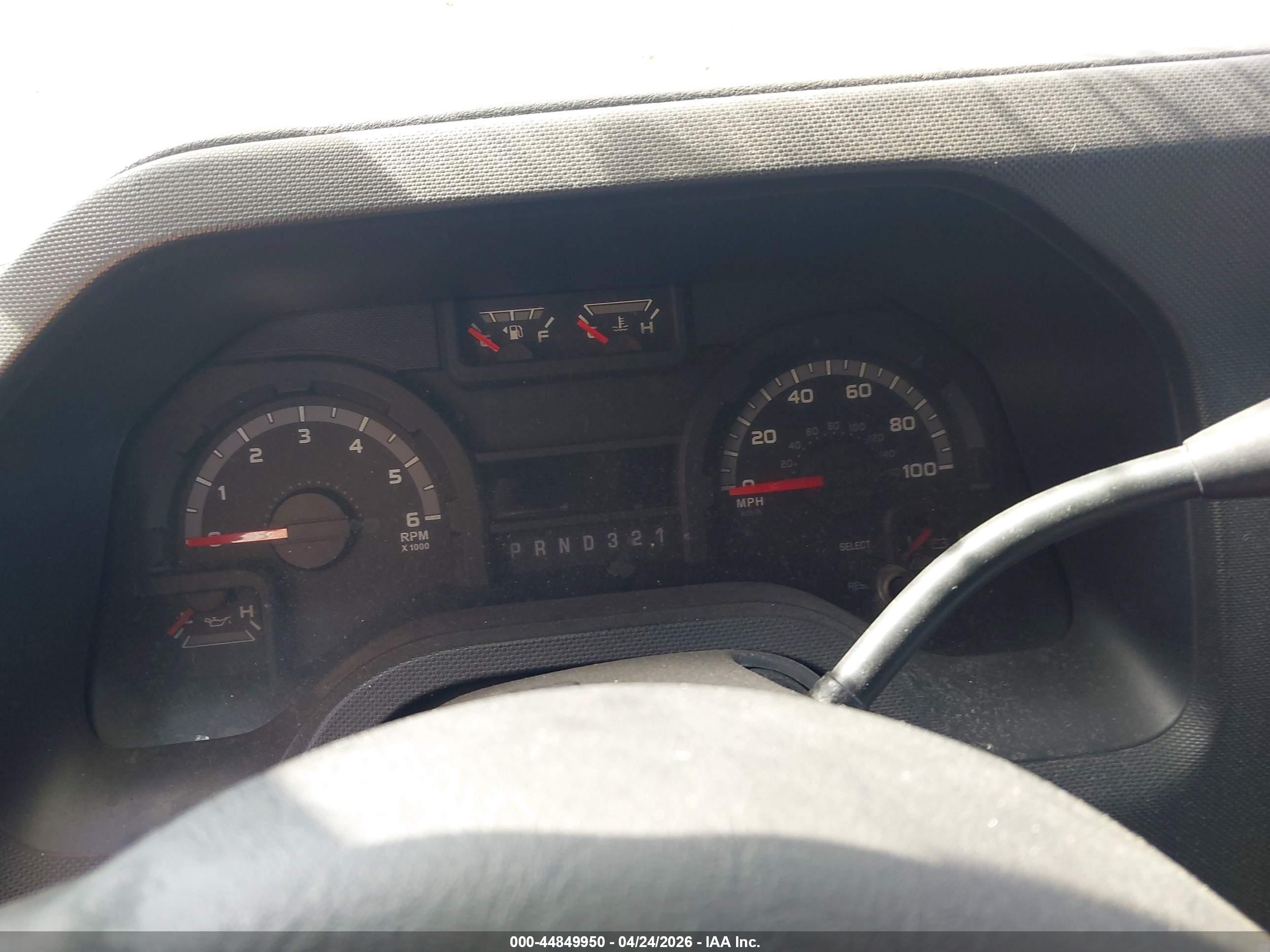 FORD E-350 image 6
