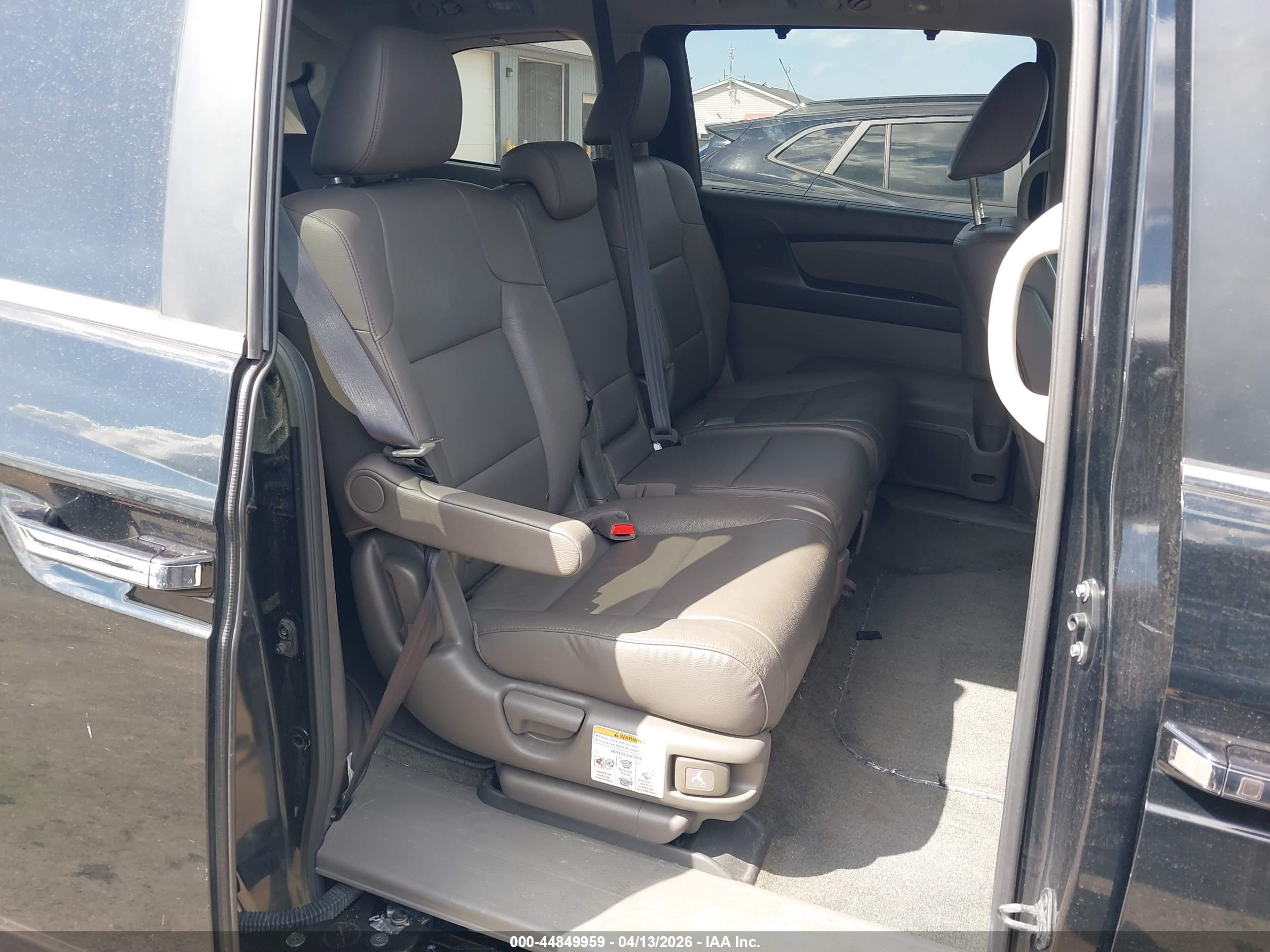 HONDA ODYSSEY image 8