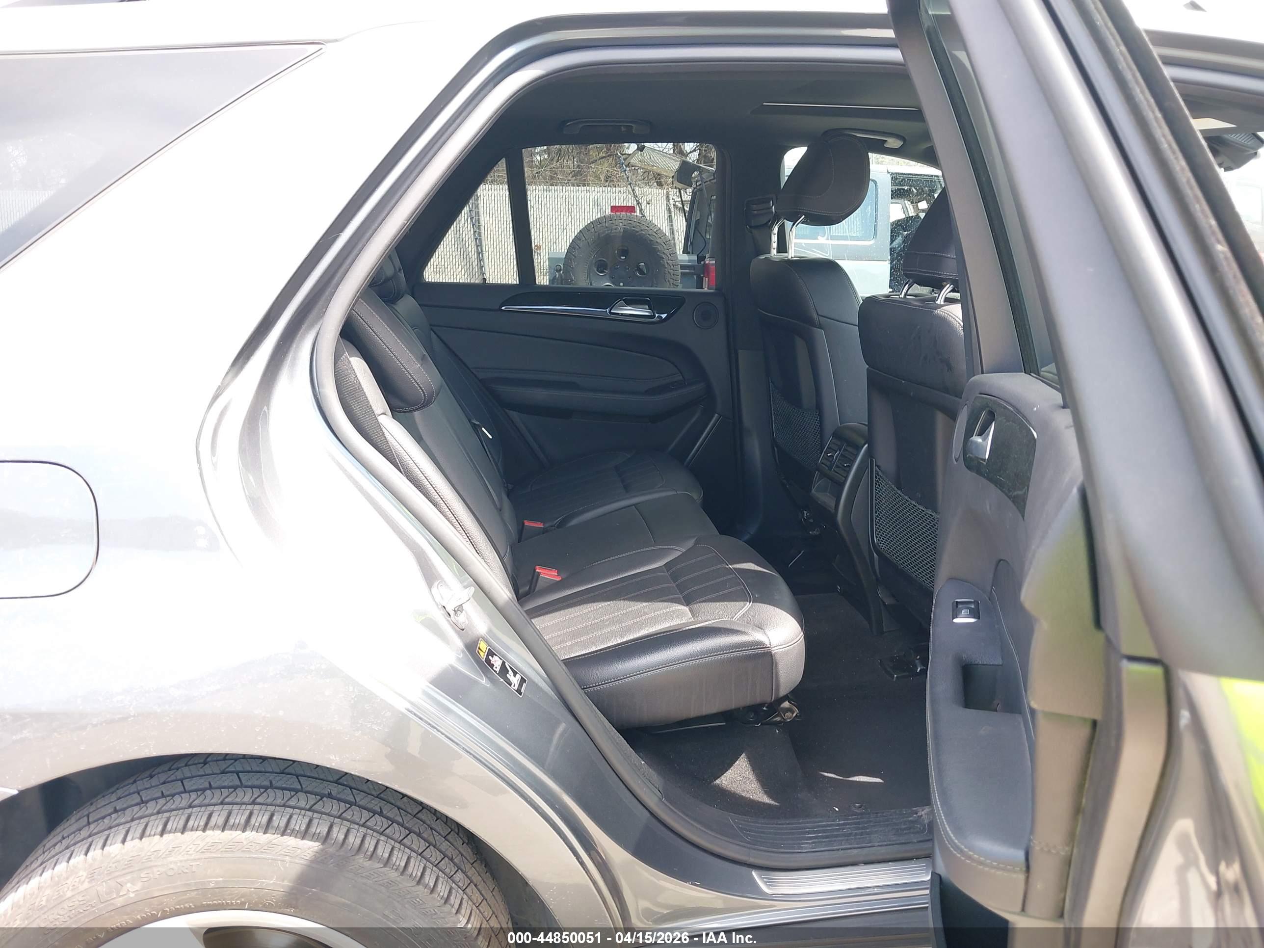 MERCEDES-BENZ GLE image 8