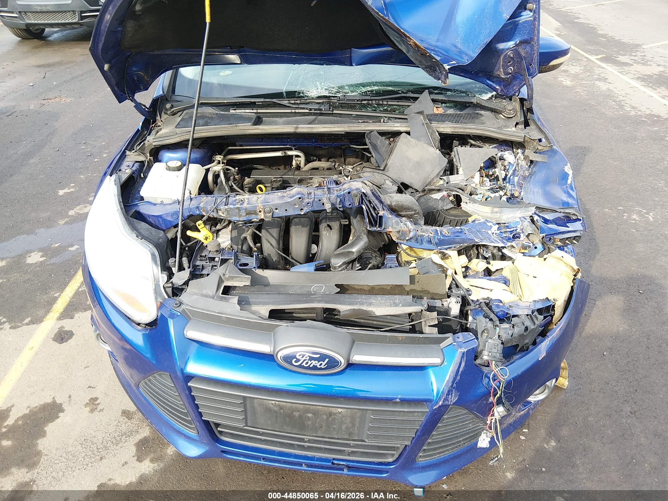 FORD FOCUS image 10