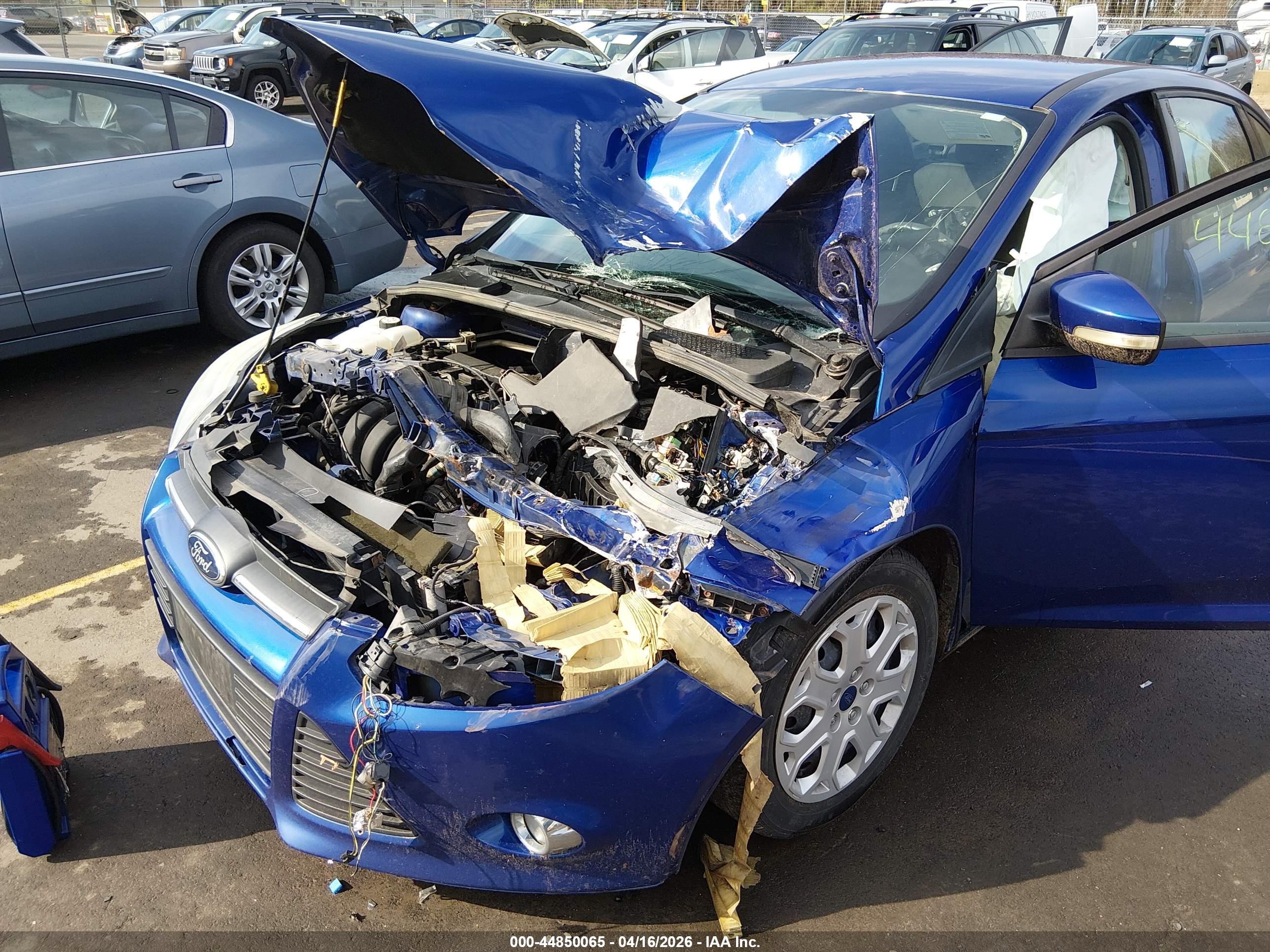 FORD FOCUS image 6