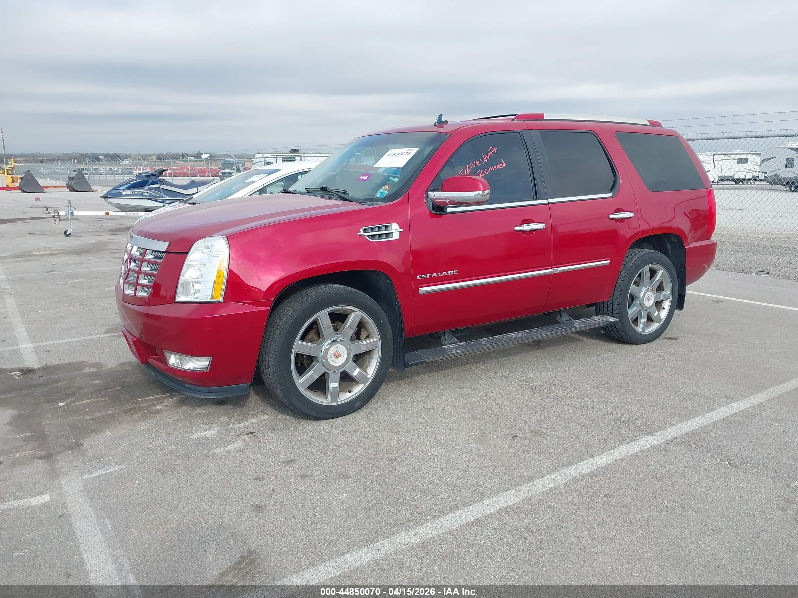 CADILLAC ESCALADE image 2
