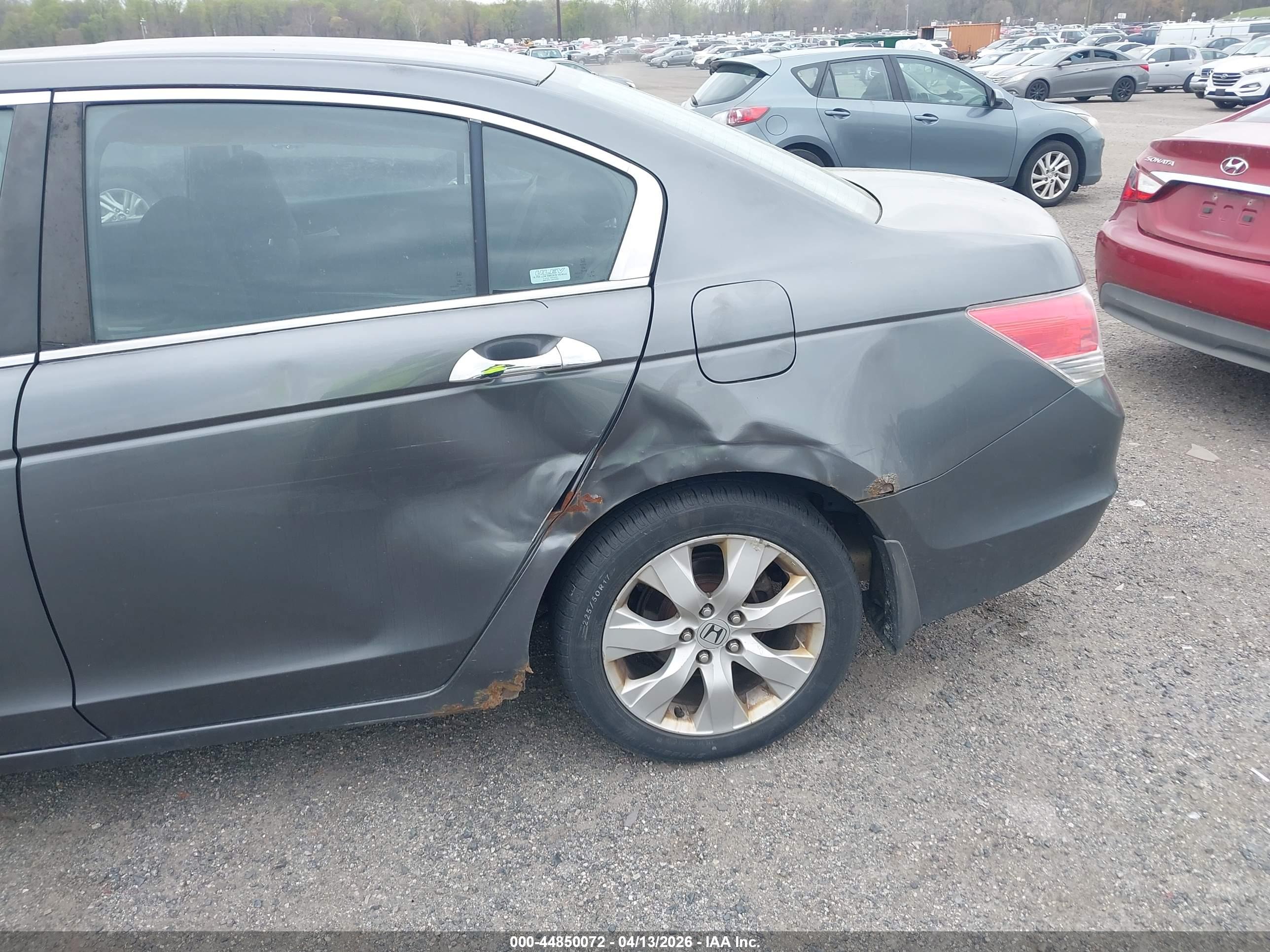 HONDA ACCORD image 6