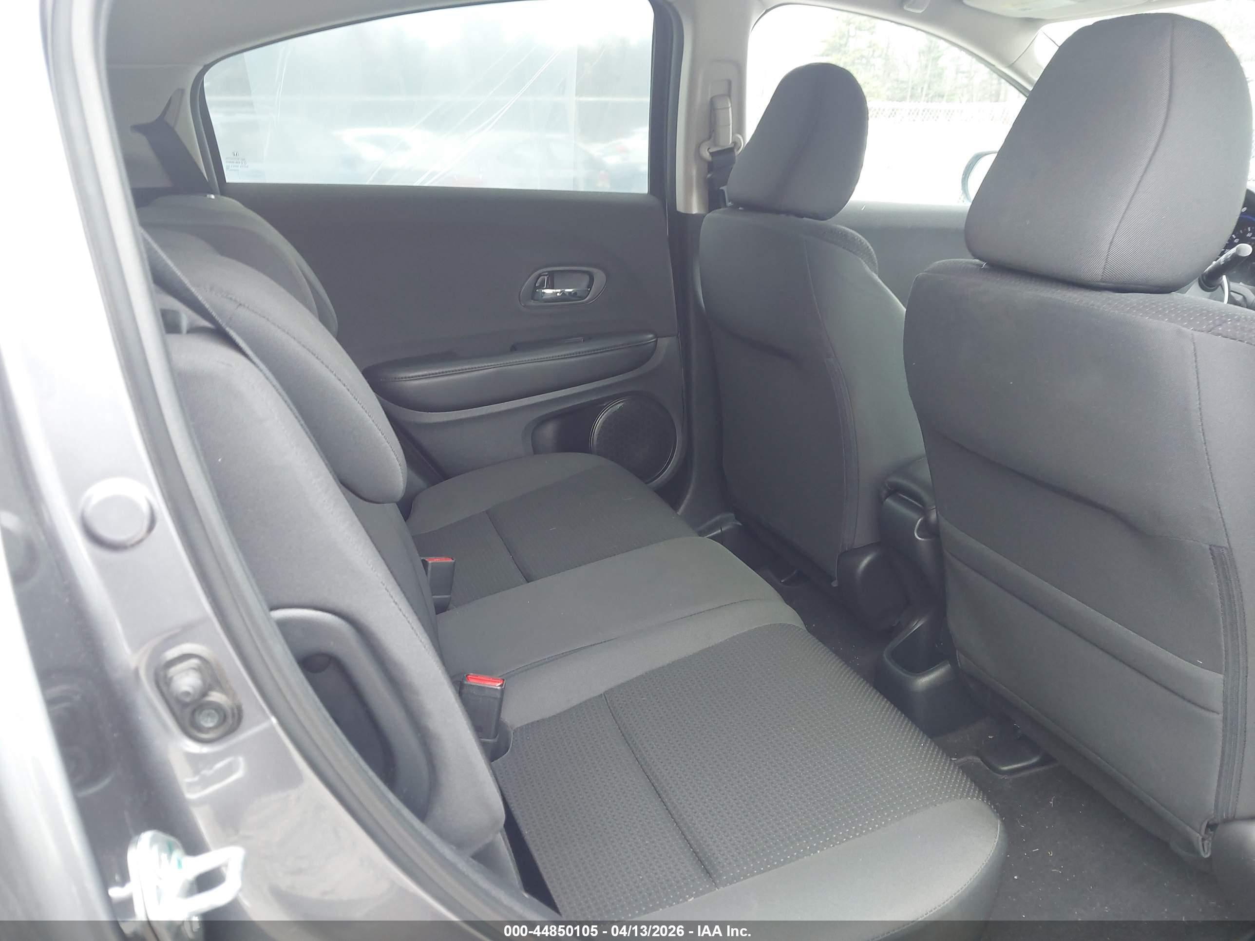 HONDA HR-V image 8