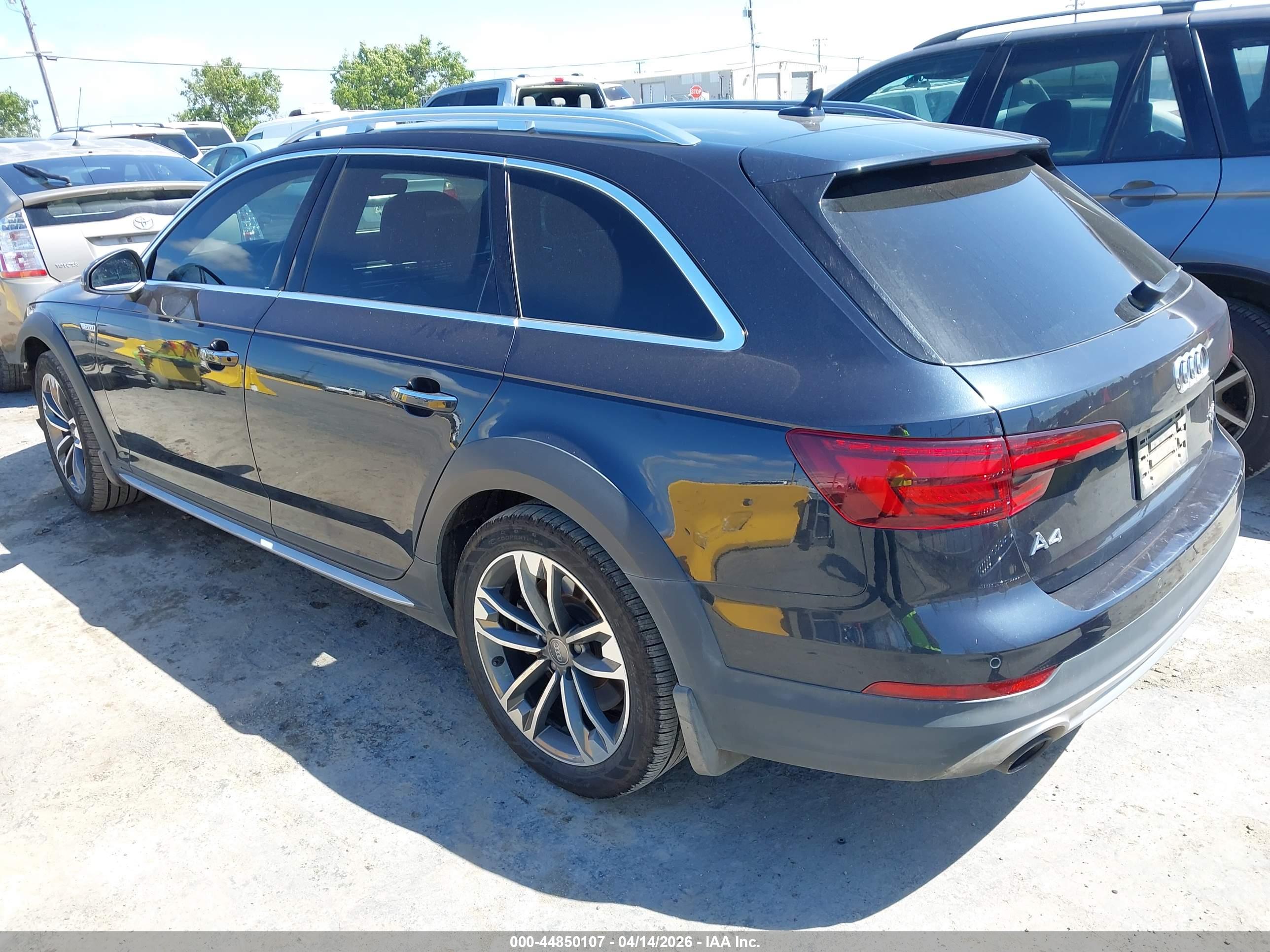 AUDI A4 image 3