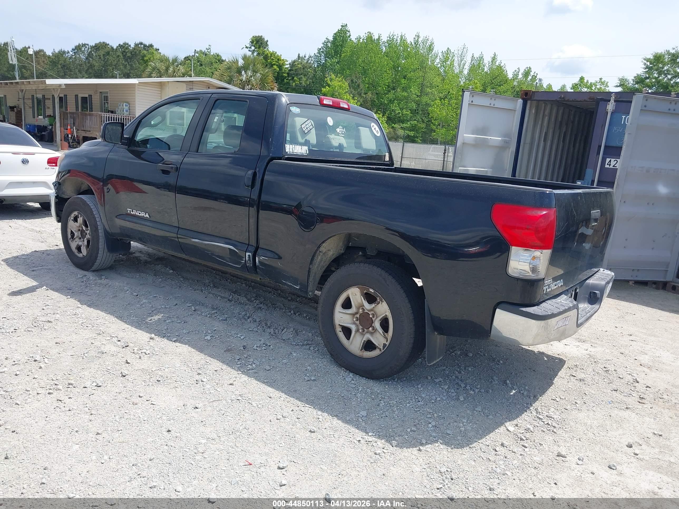 TOYOTA TUNDRA image 3