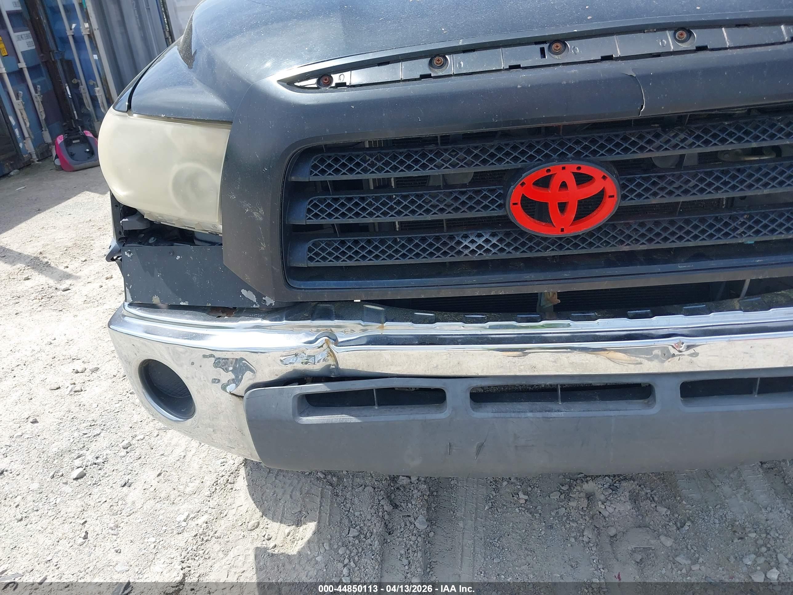 TOYOTA TUNDRA image 6
