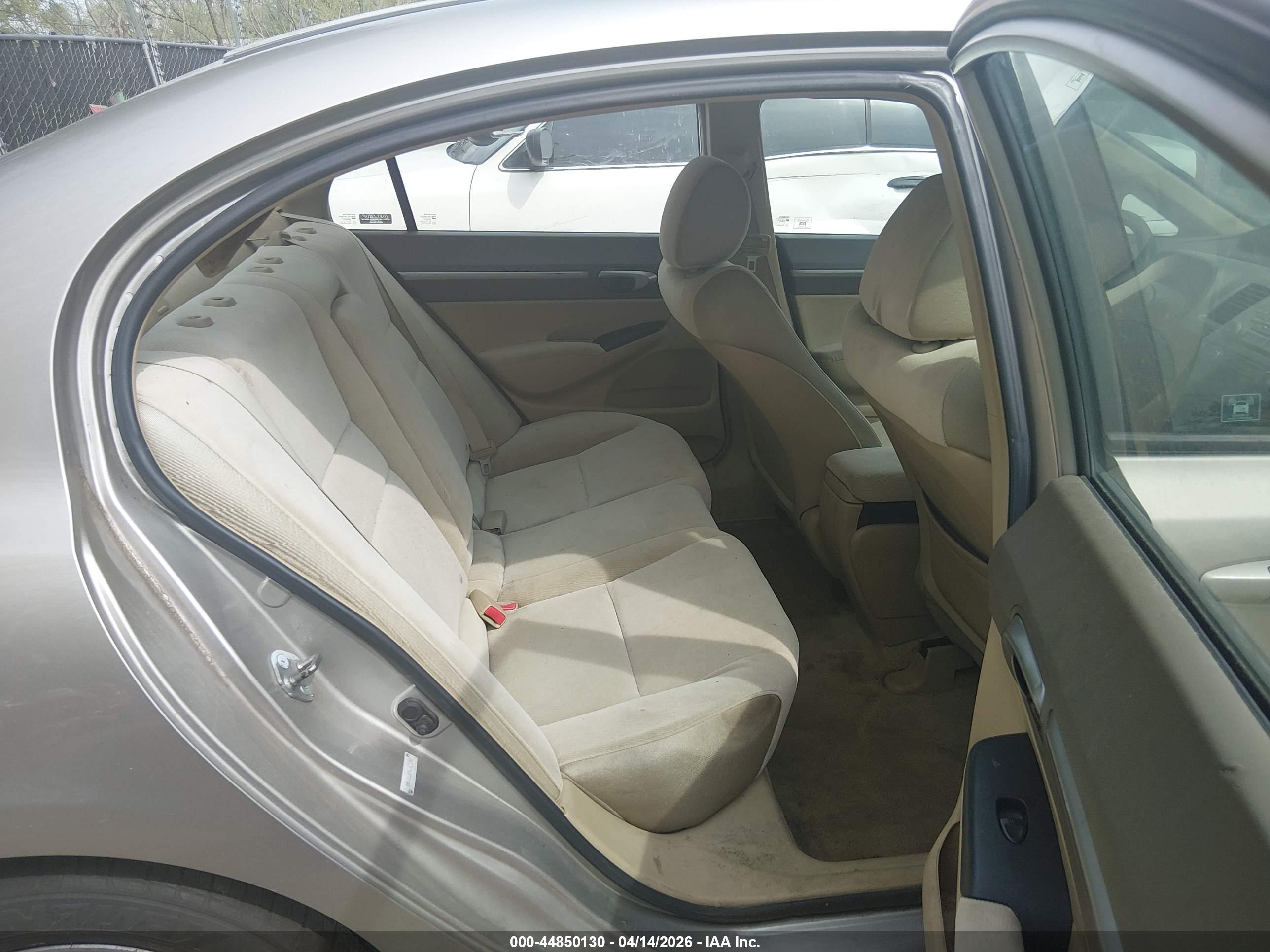 HONDA CIVIC image 8