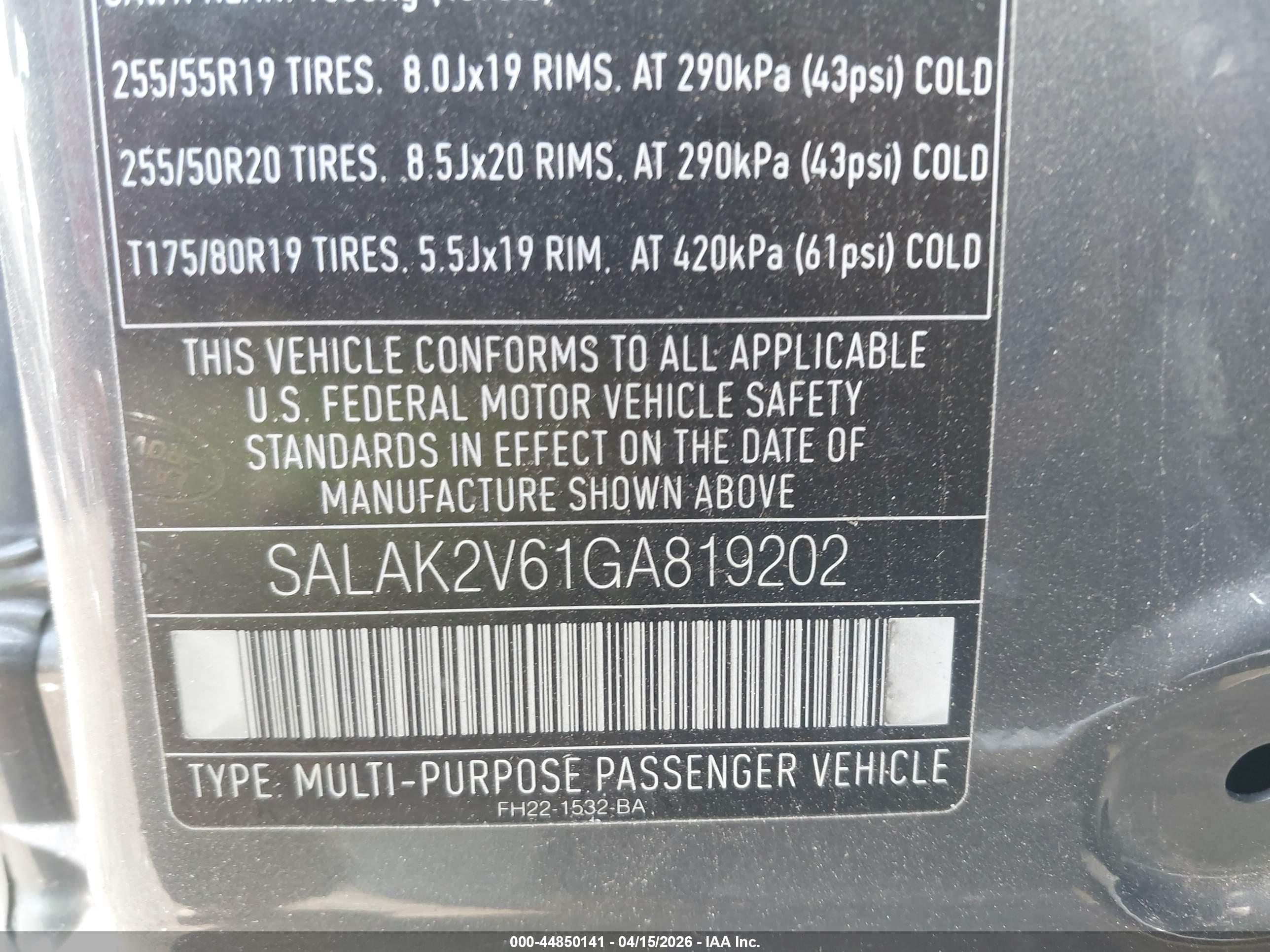 LAND ROVER image 9