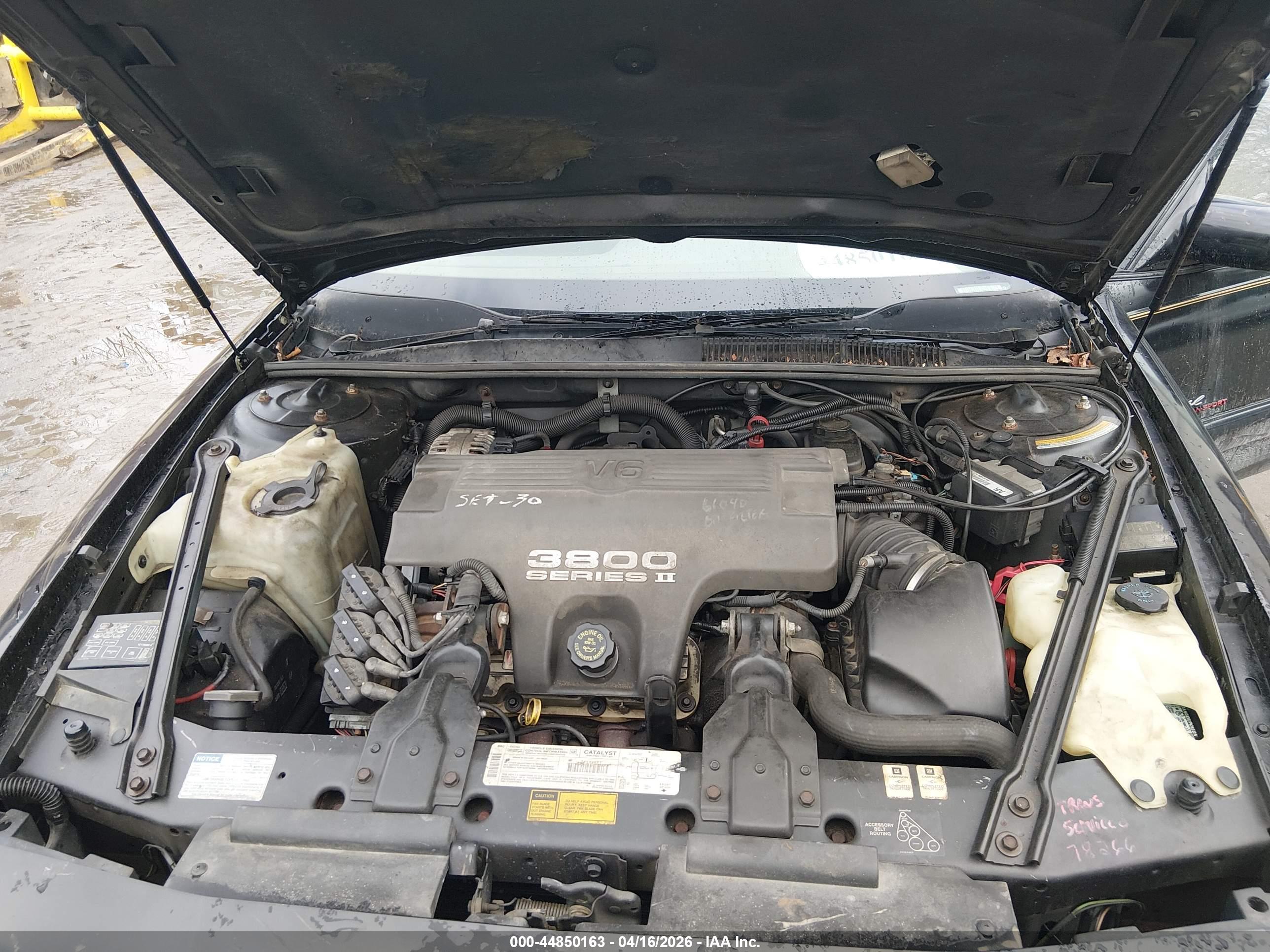 BUICK REGAL image 10