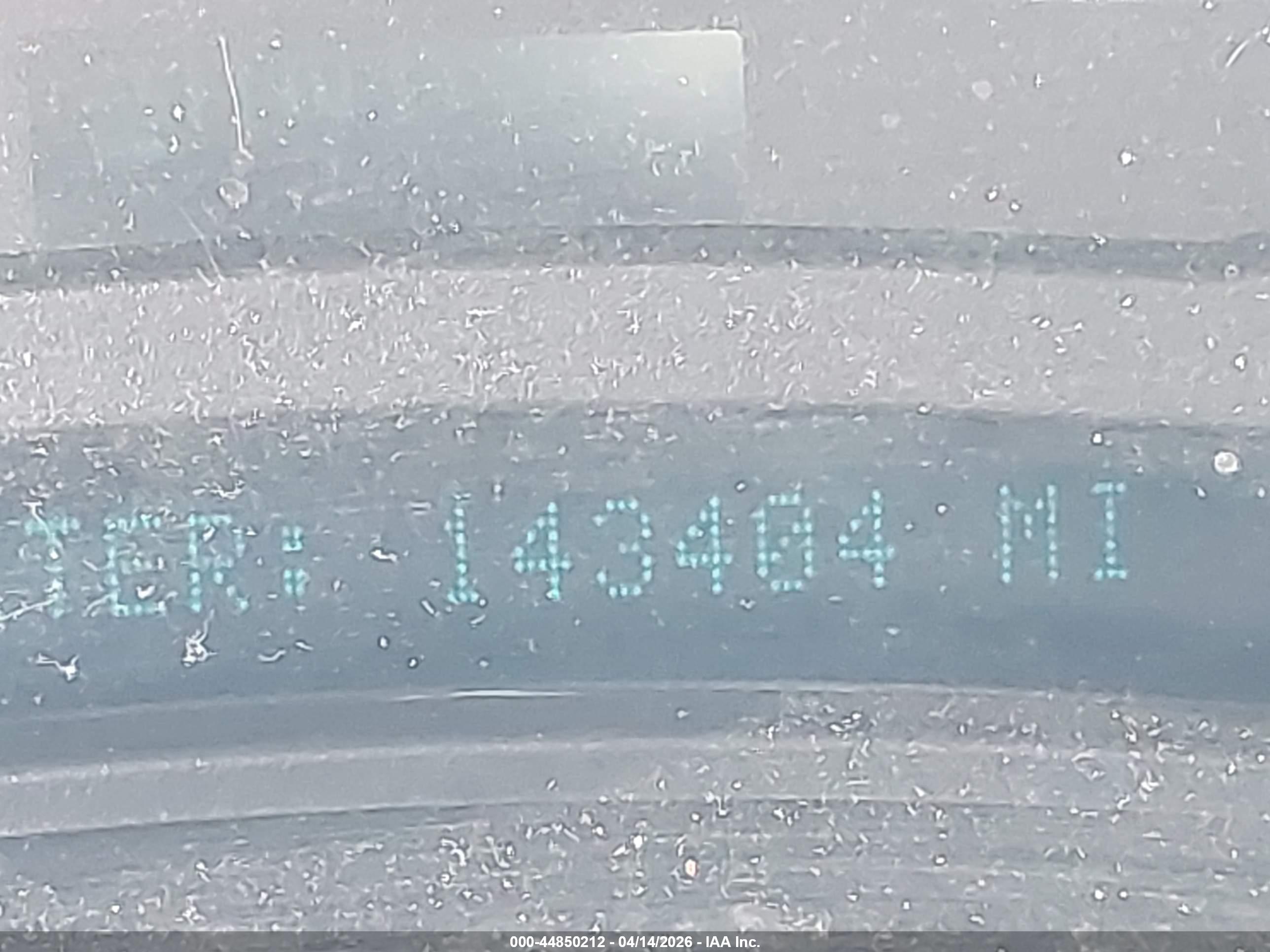 GMC SIERRA image 6