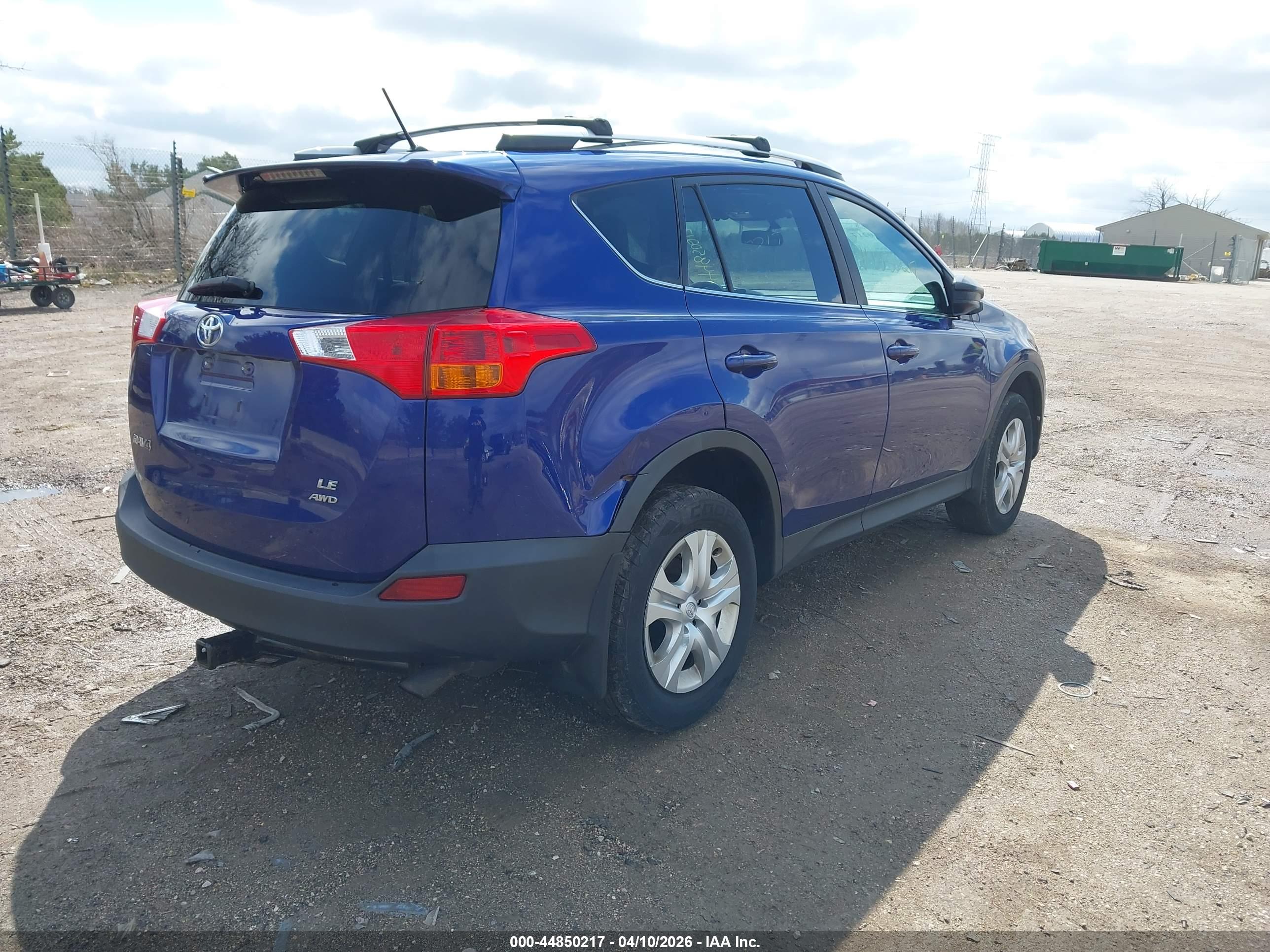 TOYOTA RAV4 image 4