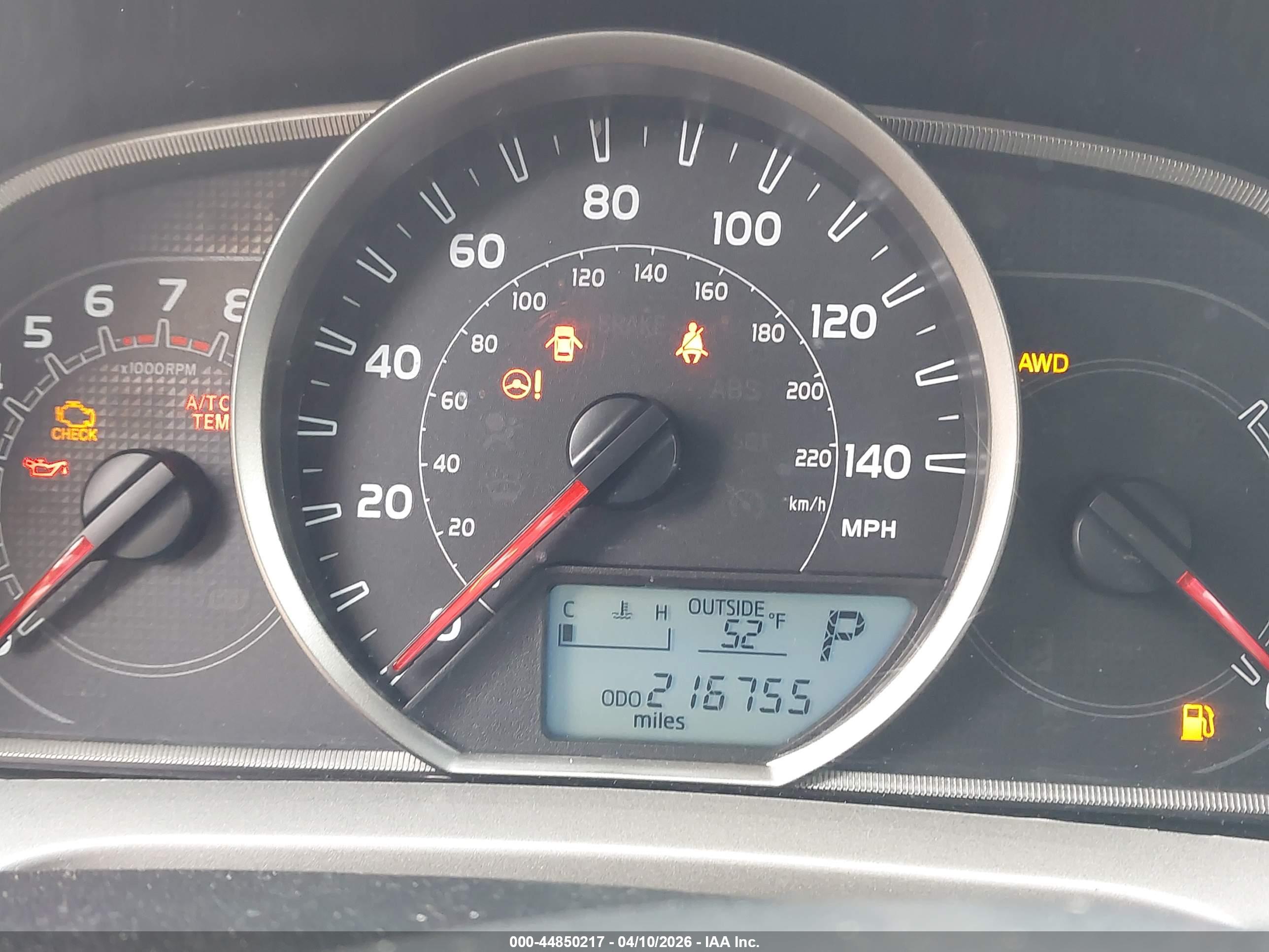 TOYOTA RAV4 image 7