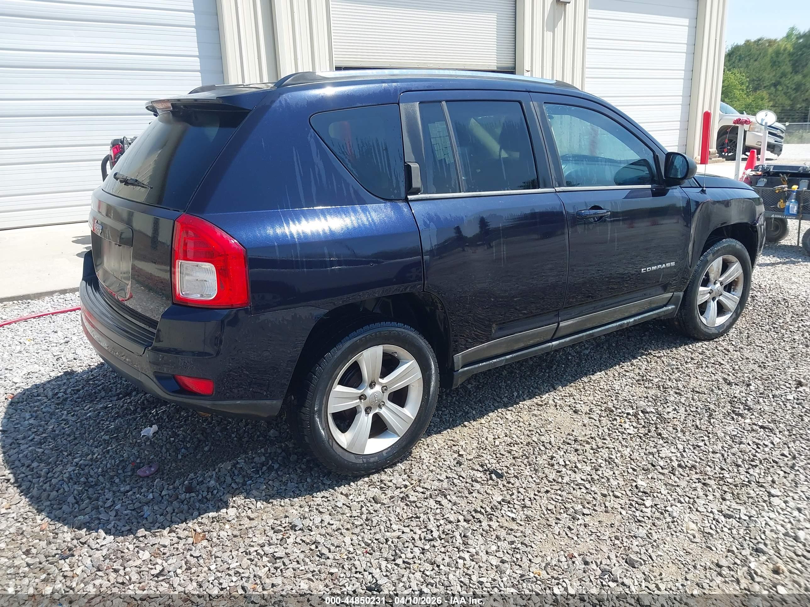 JEEP COMPASS image 4