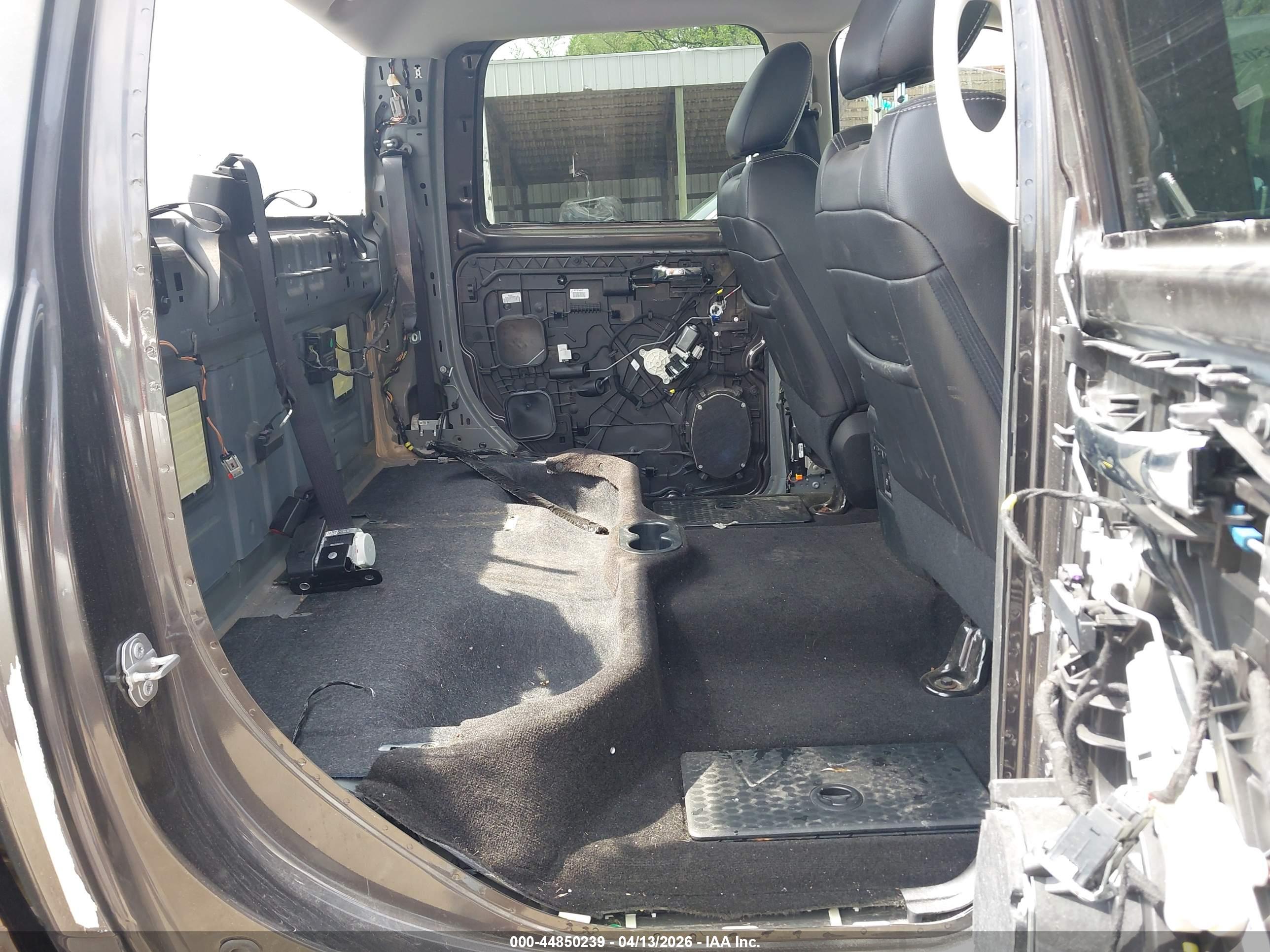 RAM 2500 image 8