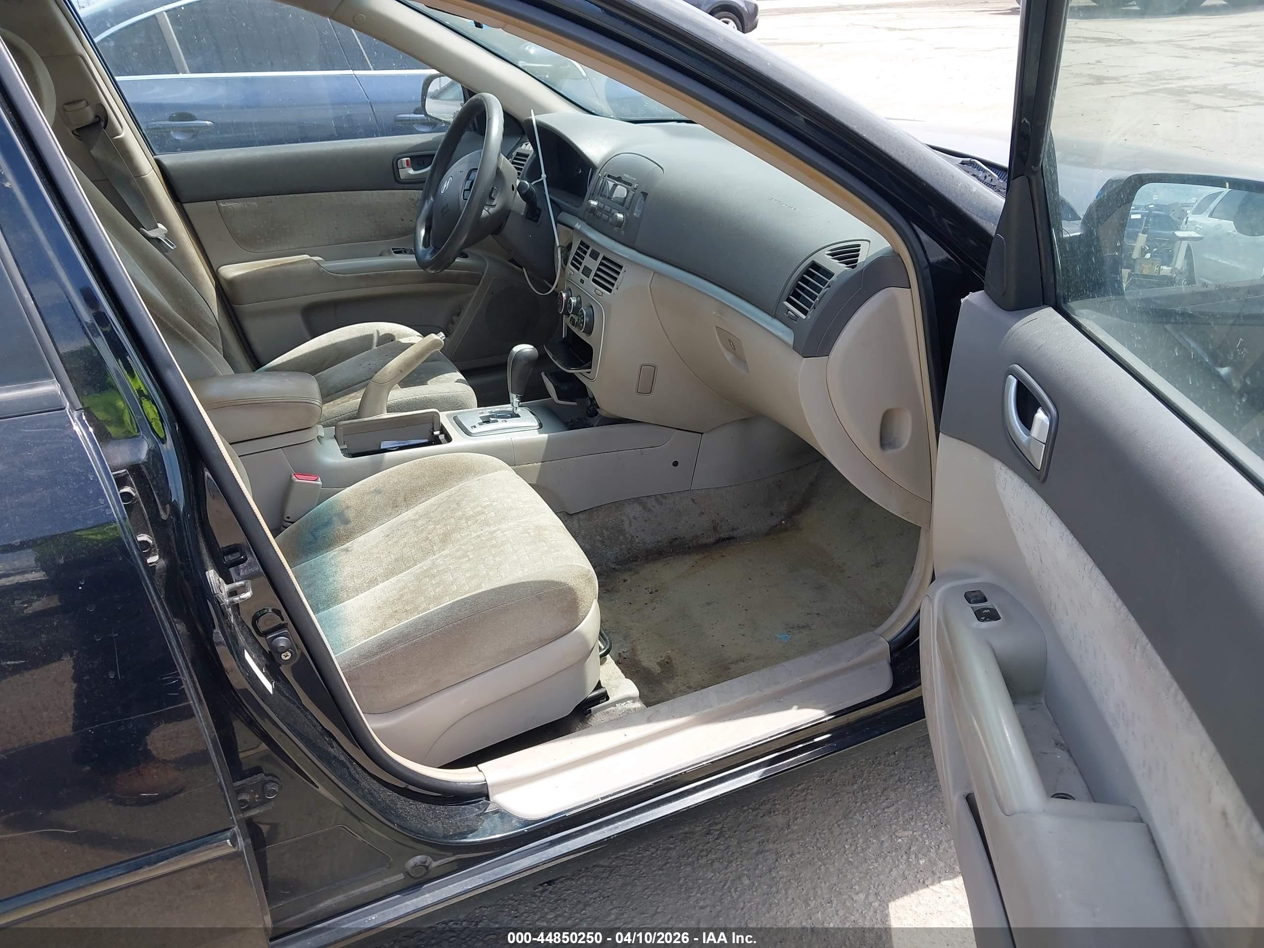 HYUNDAI SONATA image 5