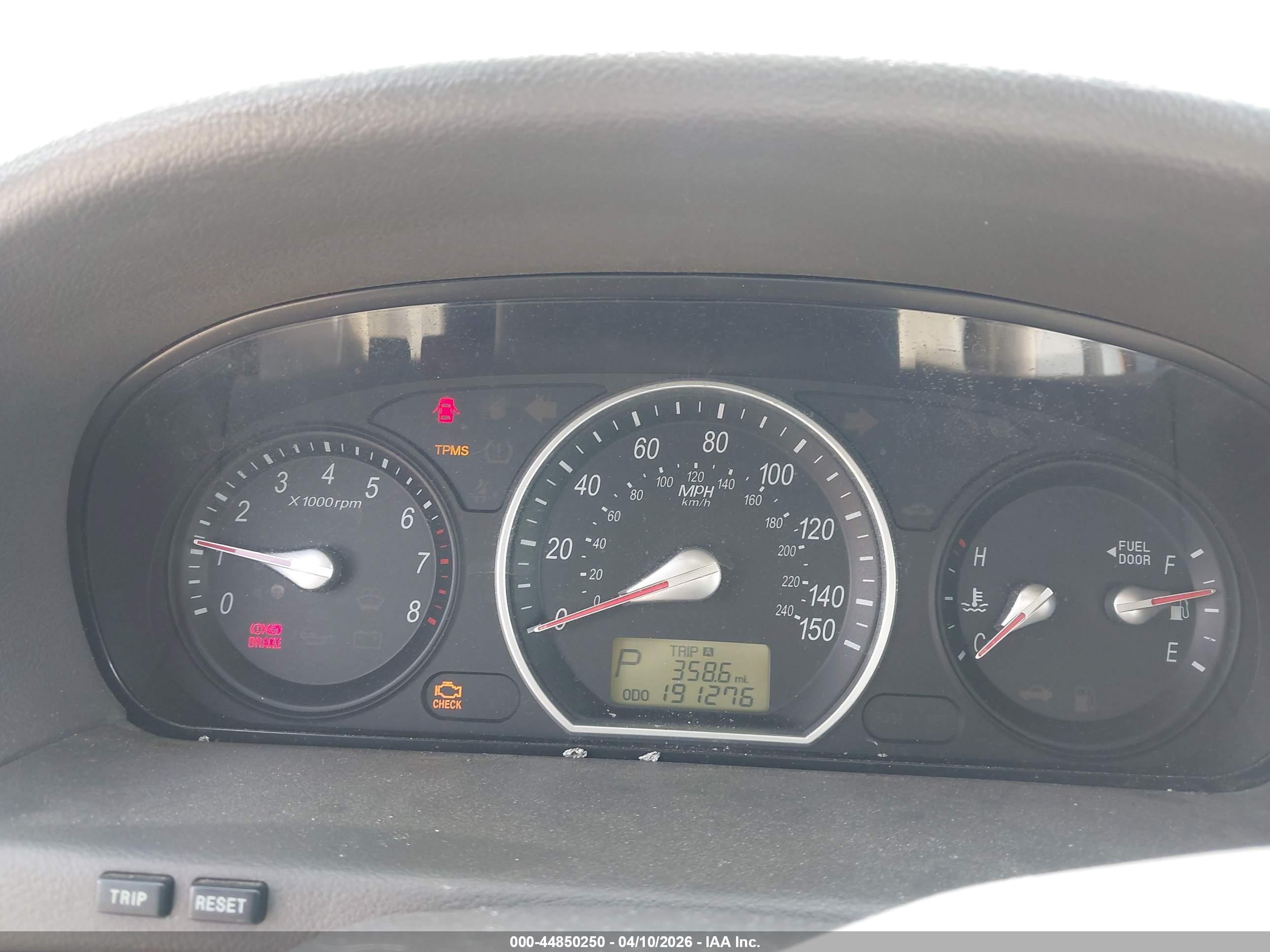 HYUNDAI SONATA image 7