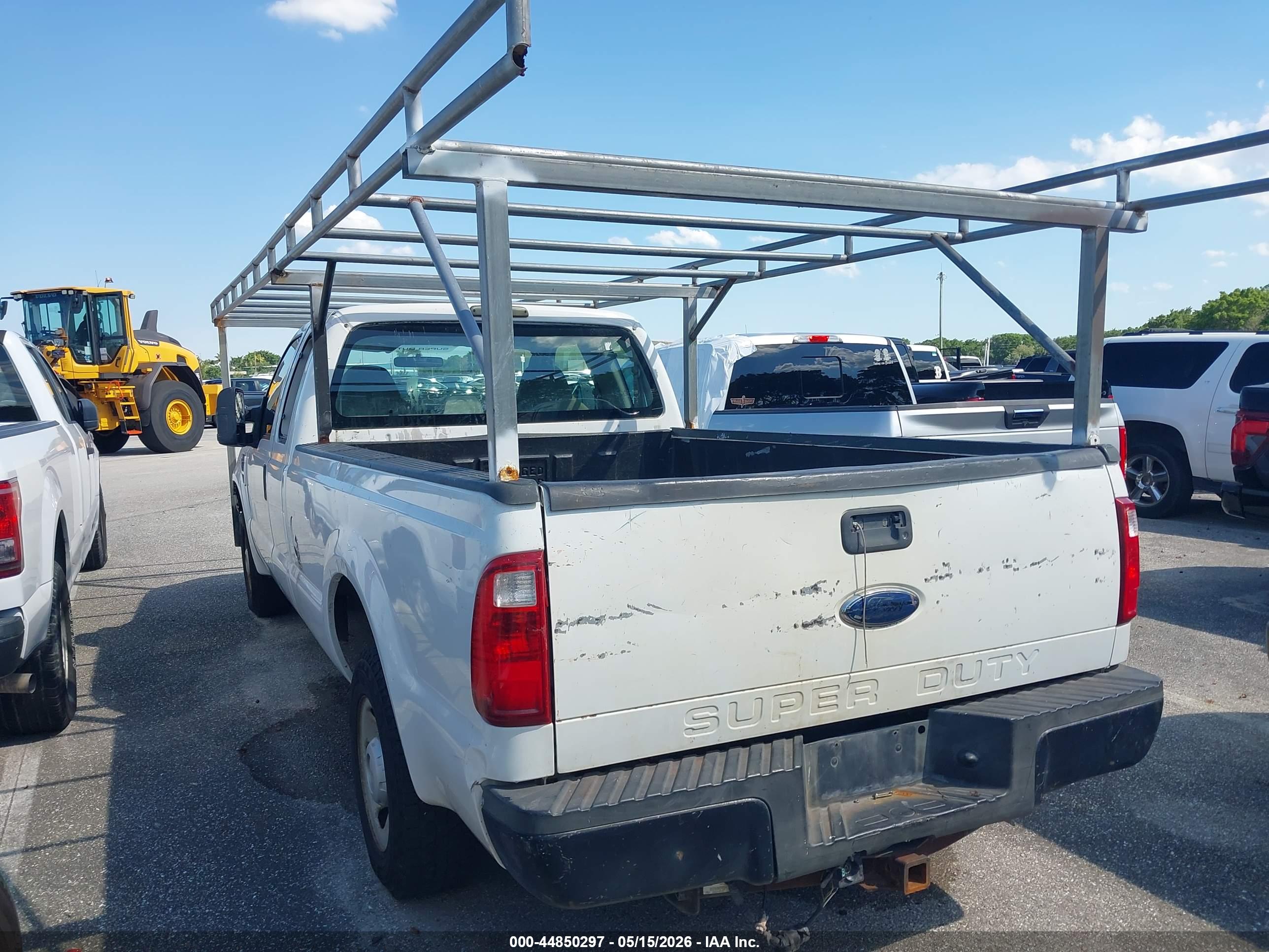 FORD F-250 image 3