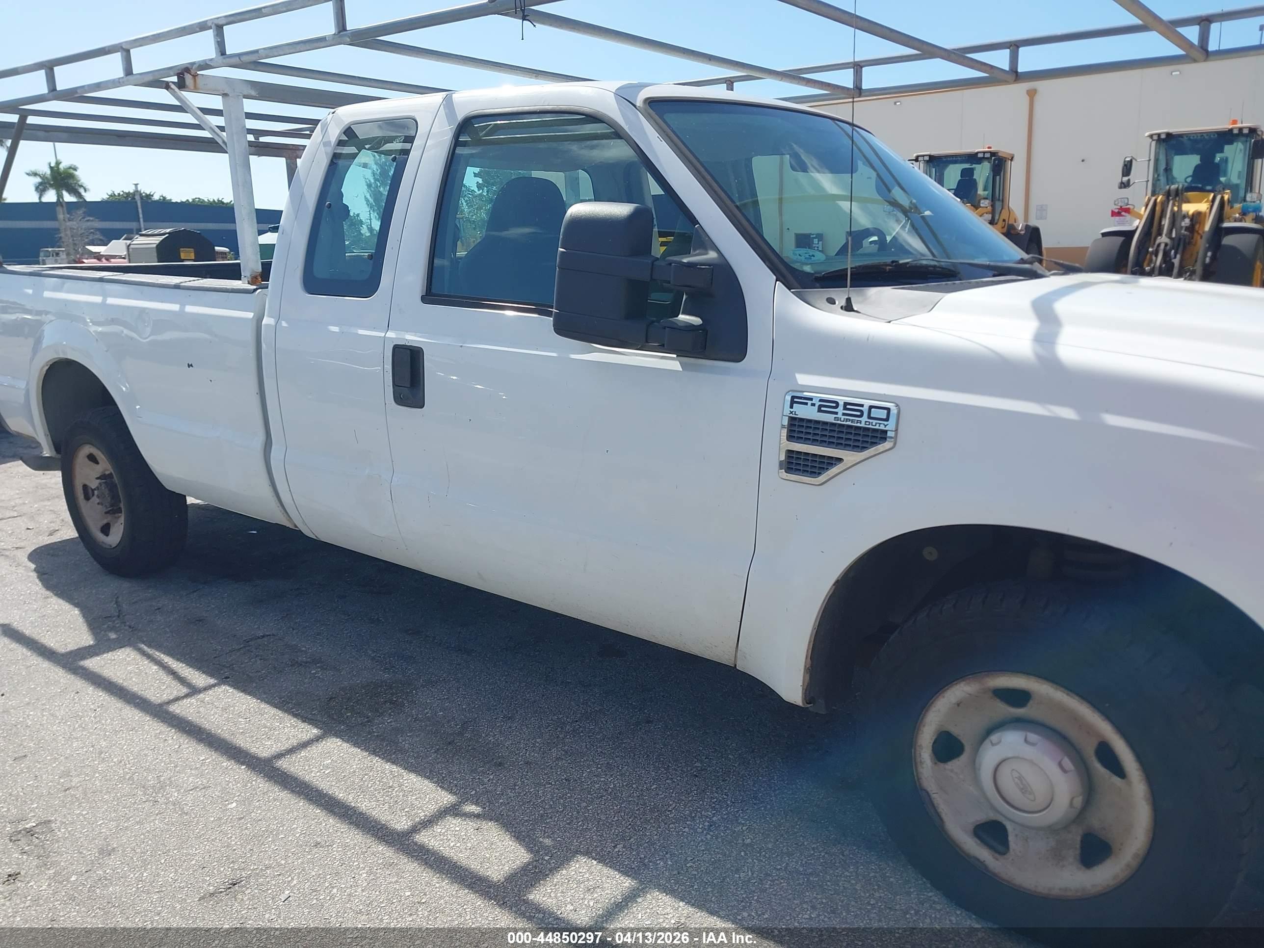 FORD F-250 image 6