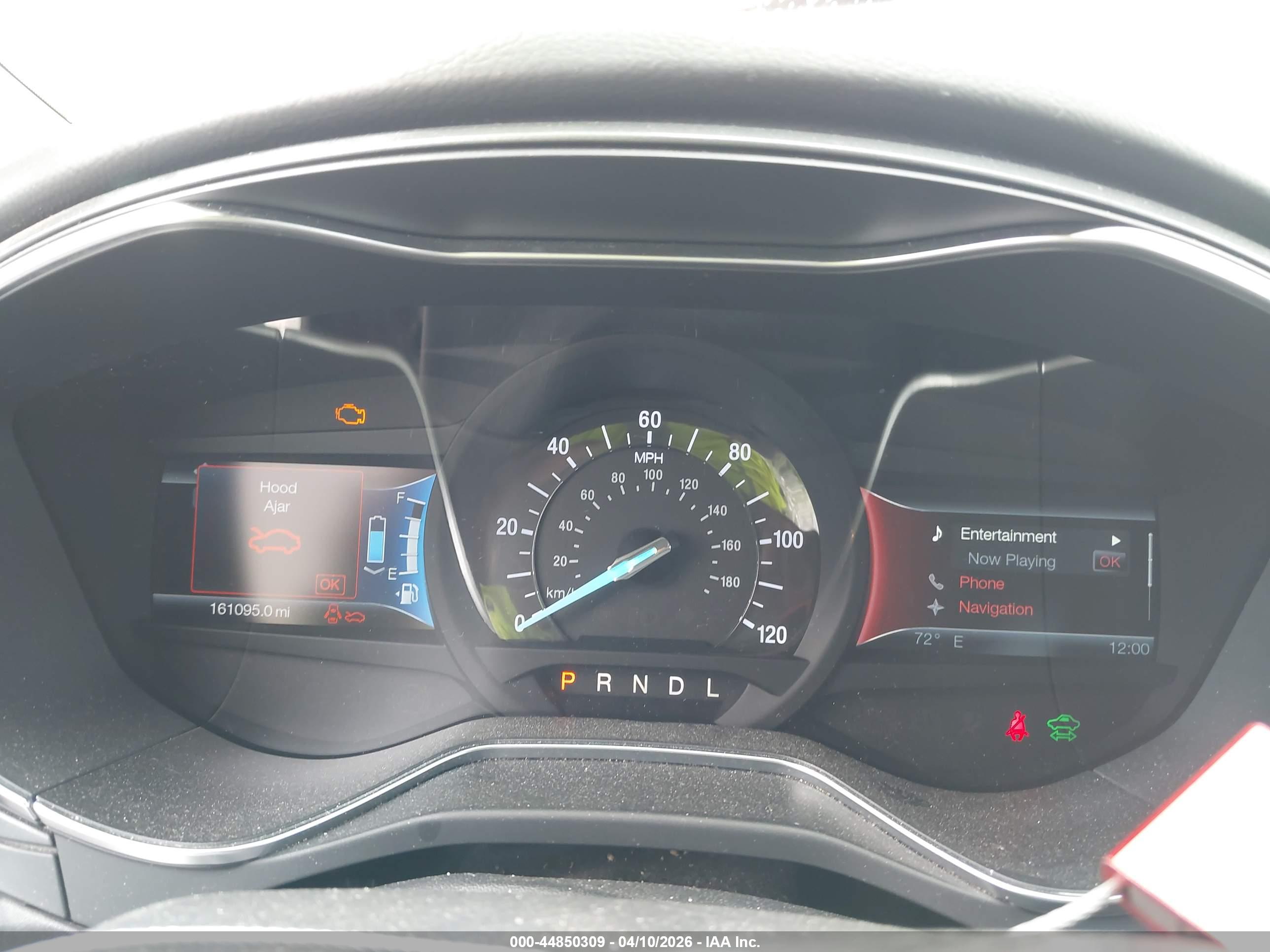 FORD FUSION image 7