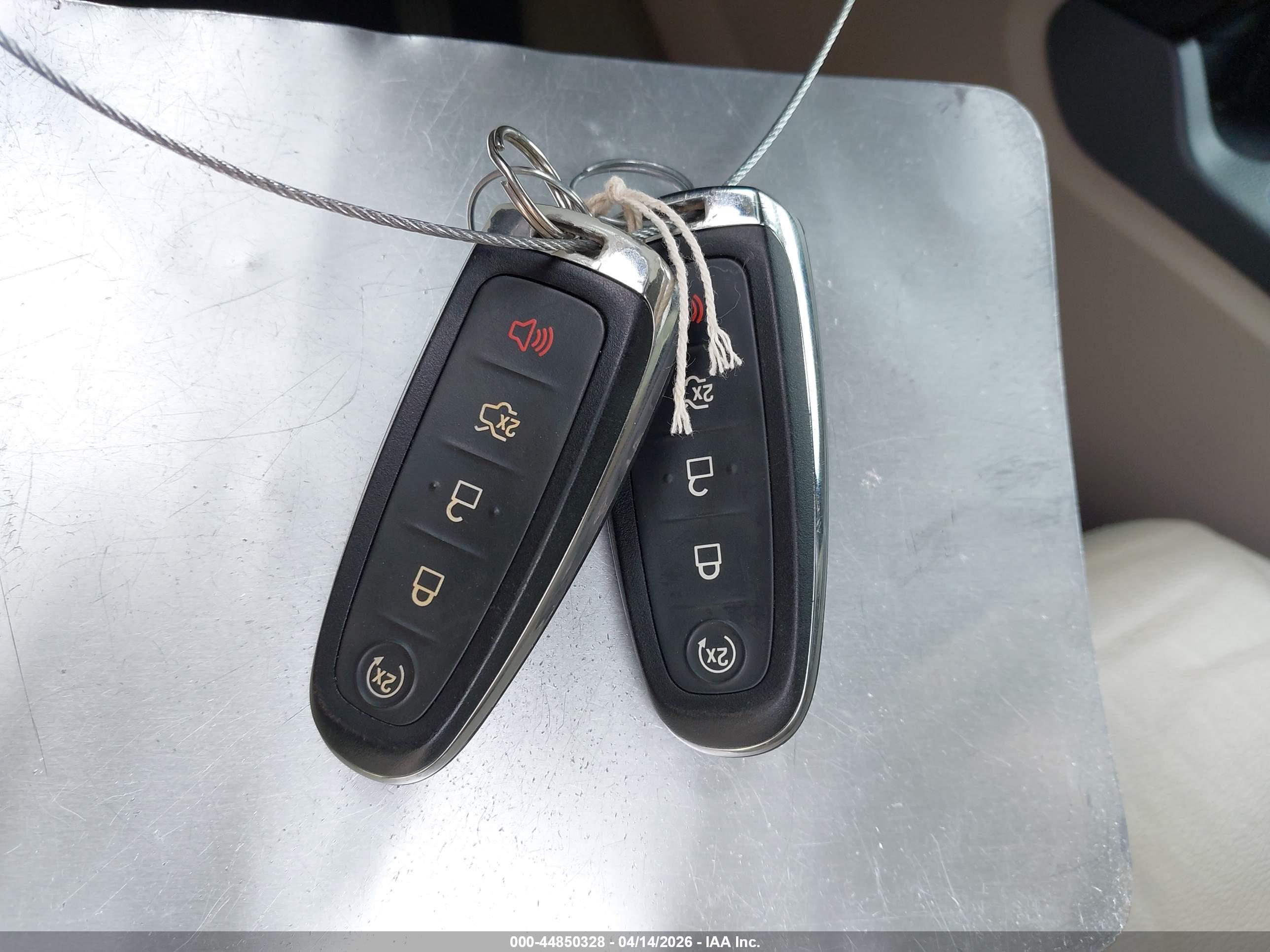 FORD ESCAPE image 11