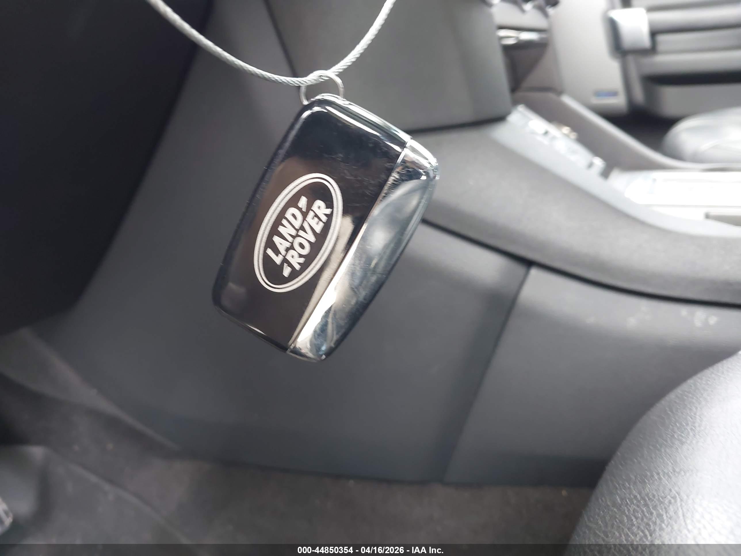 LAND ROVER image 11