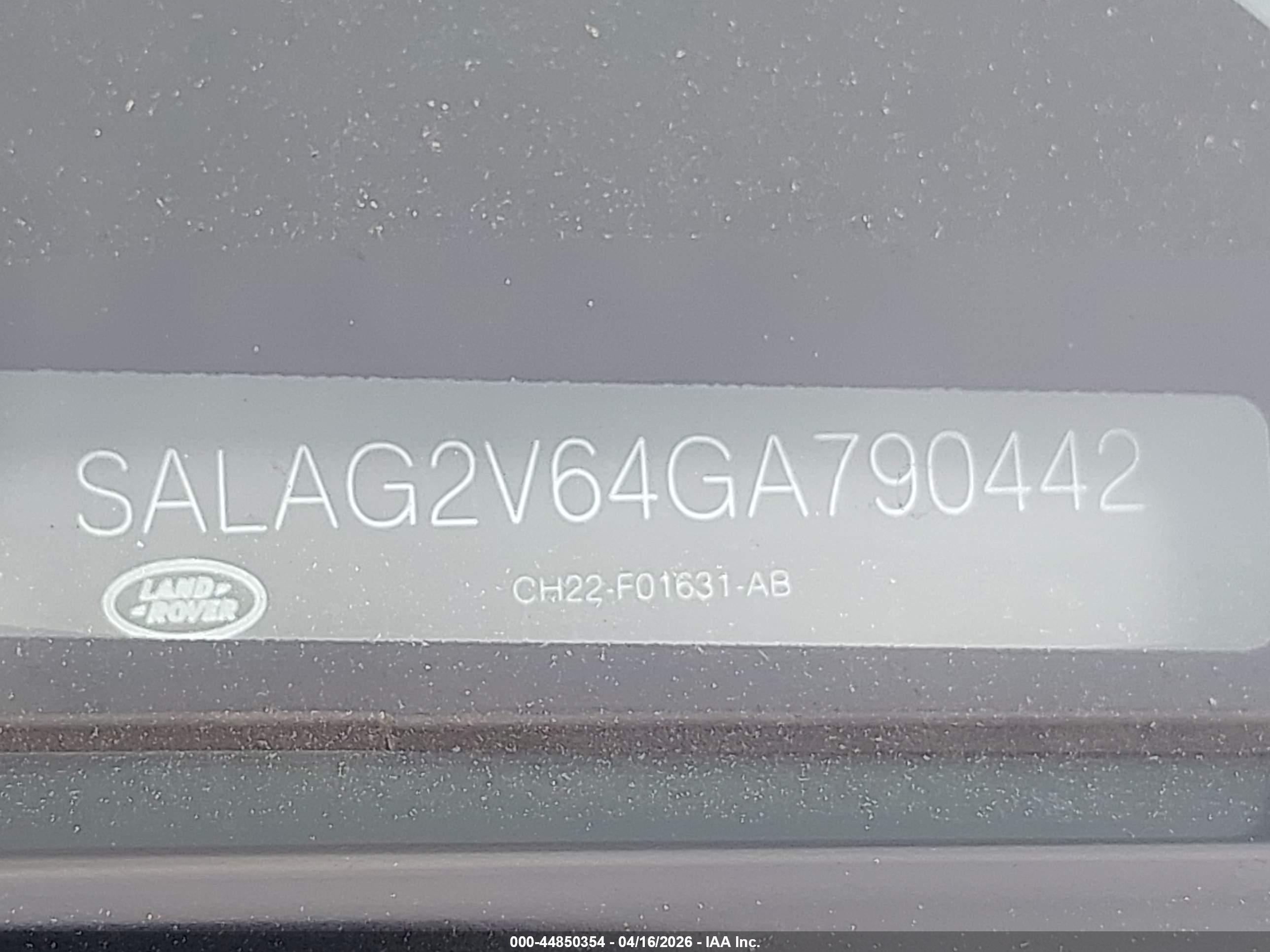 LAND ROVER image 9